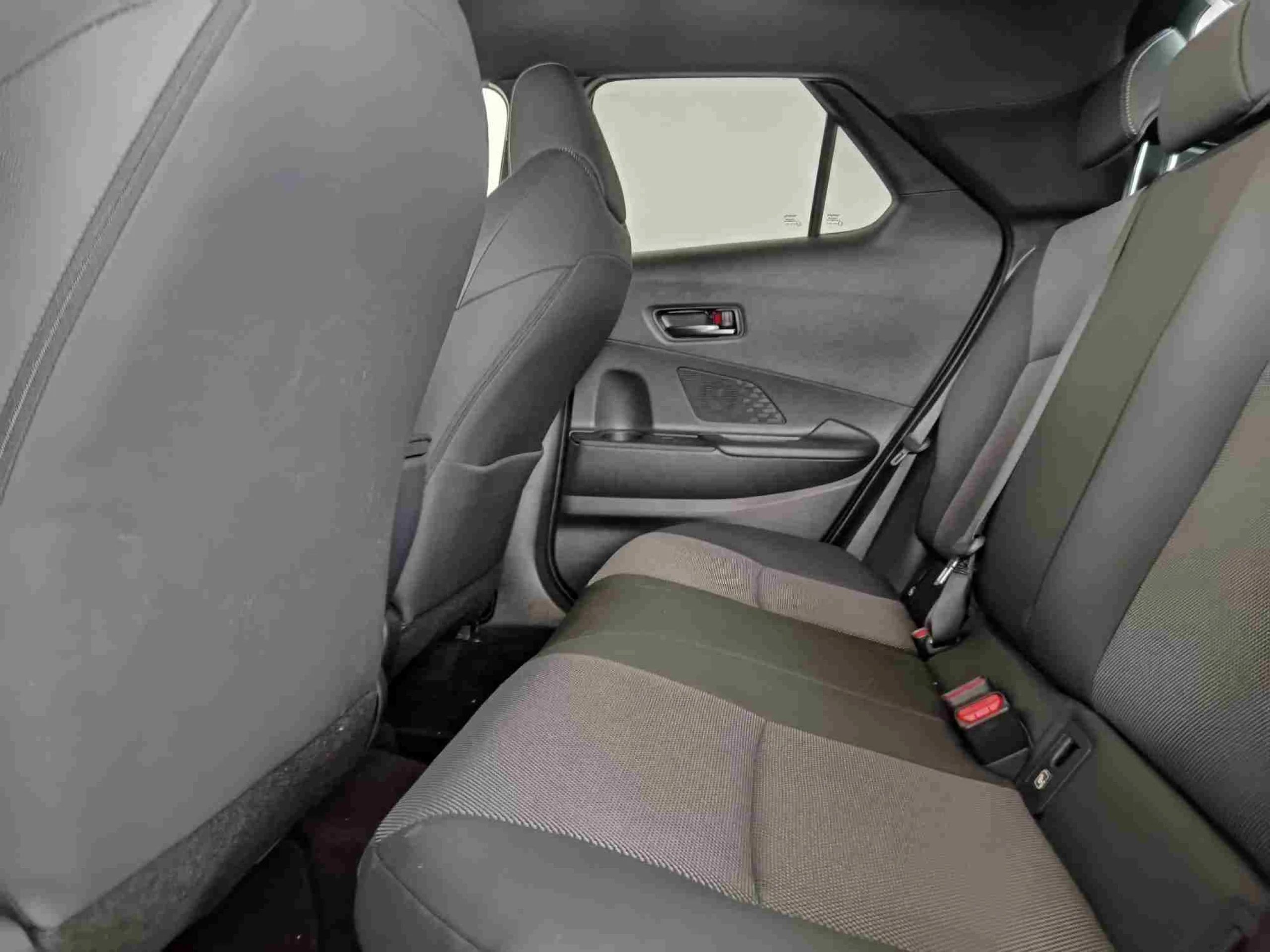 Toyota C-HR 140H Advance + Skyview - Foto 15