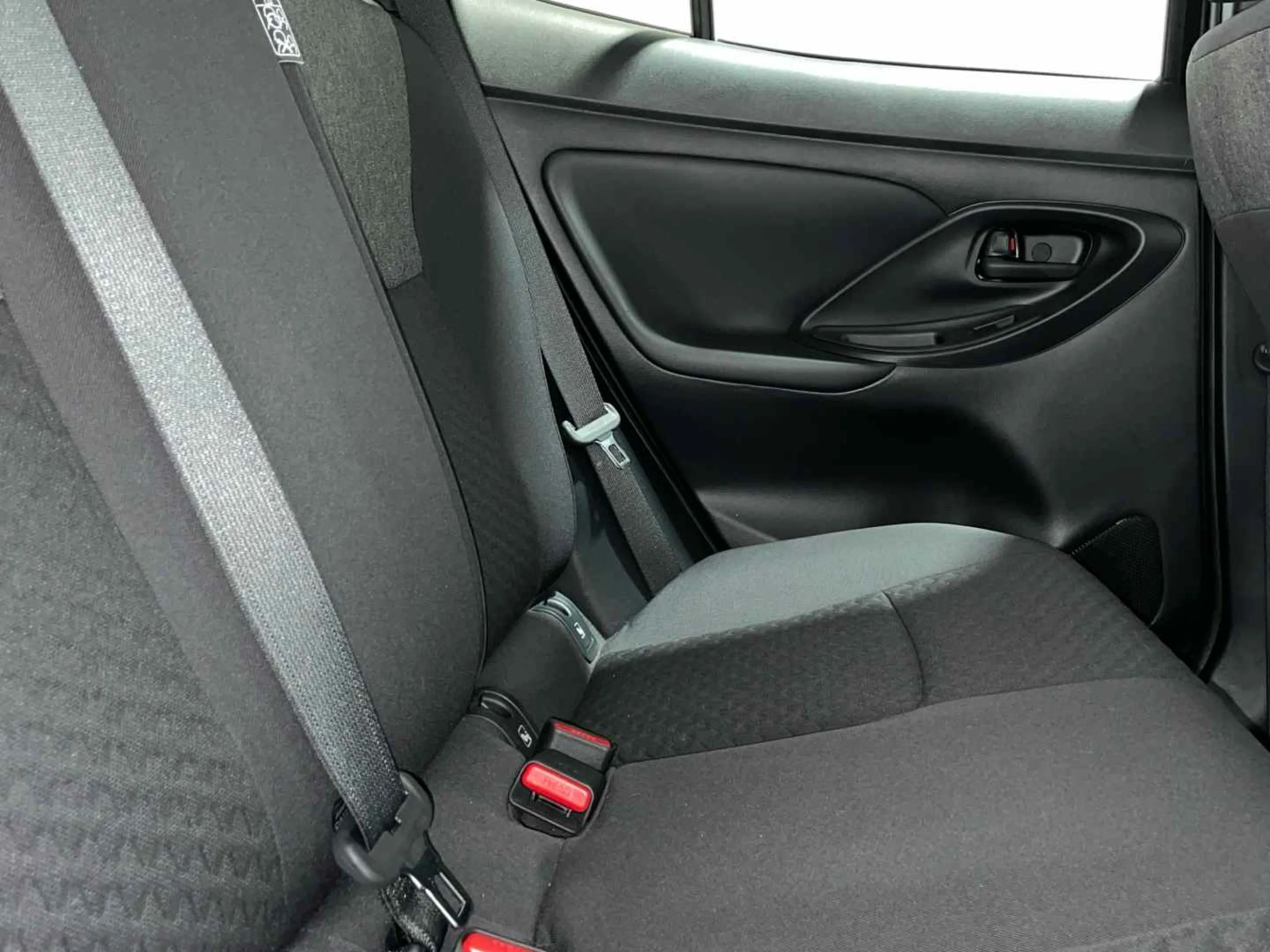 Toyota Yaris Cross 130H Active Plus - Foto 8