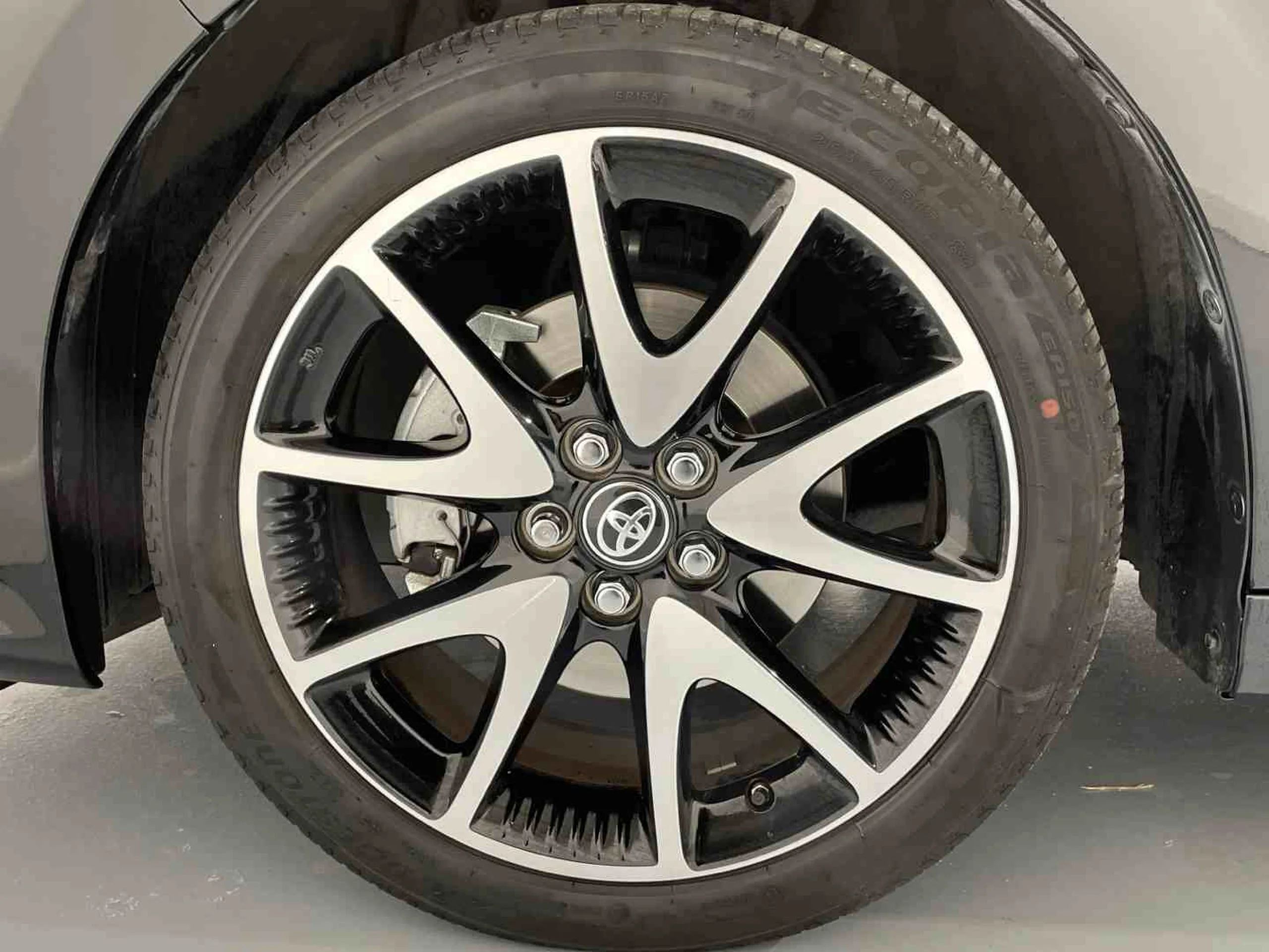 Toyota Yaris 120H Style - Foto 14