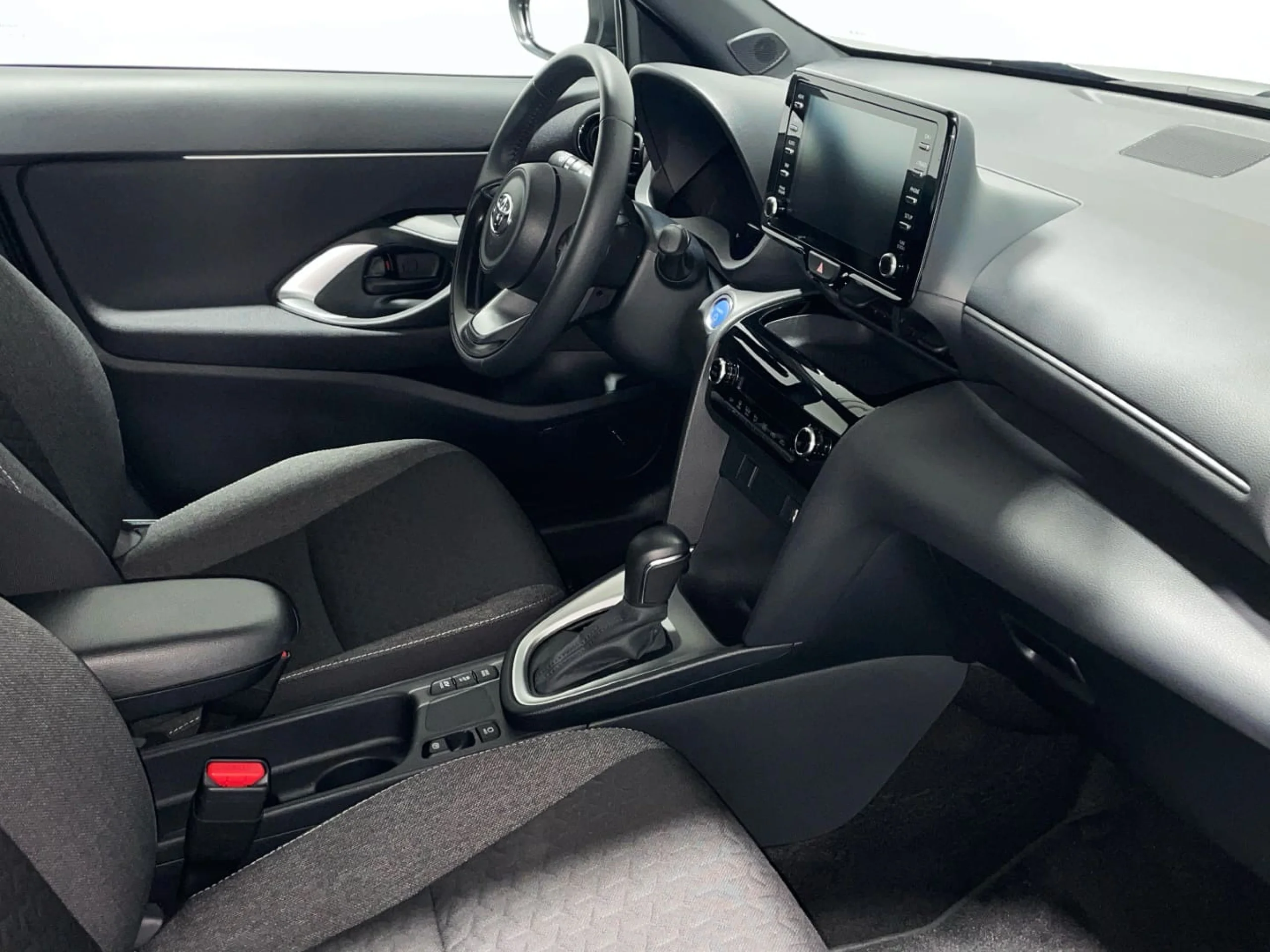 Toyota Yaris Cross 120H Active Tech - Foto 10