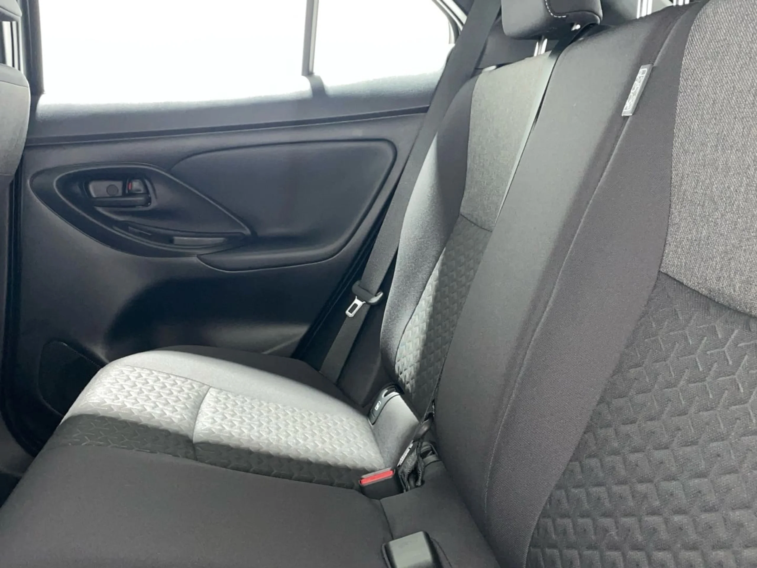 Toyota Yaris Cross 120H Active Tech - Foto 11