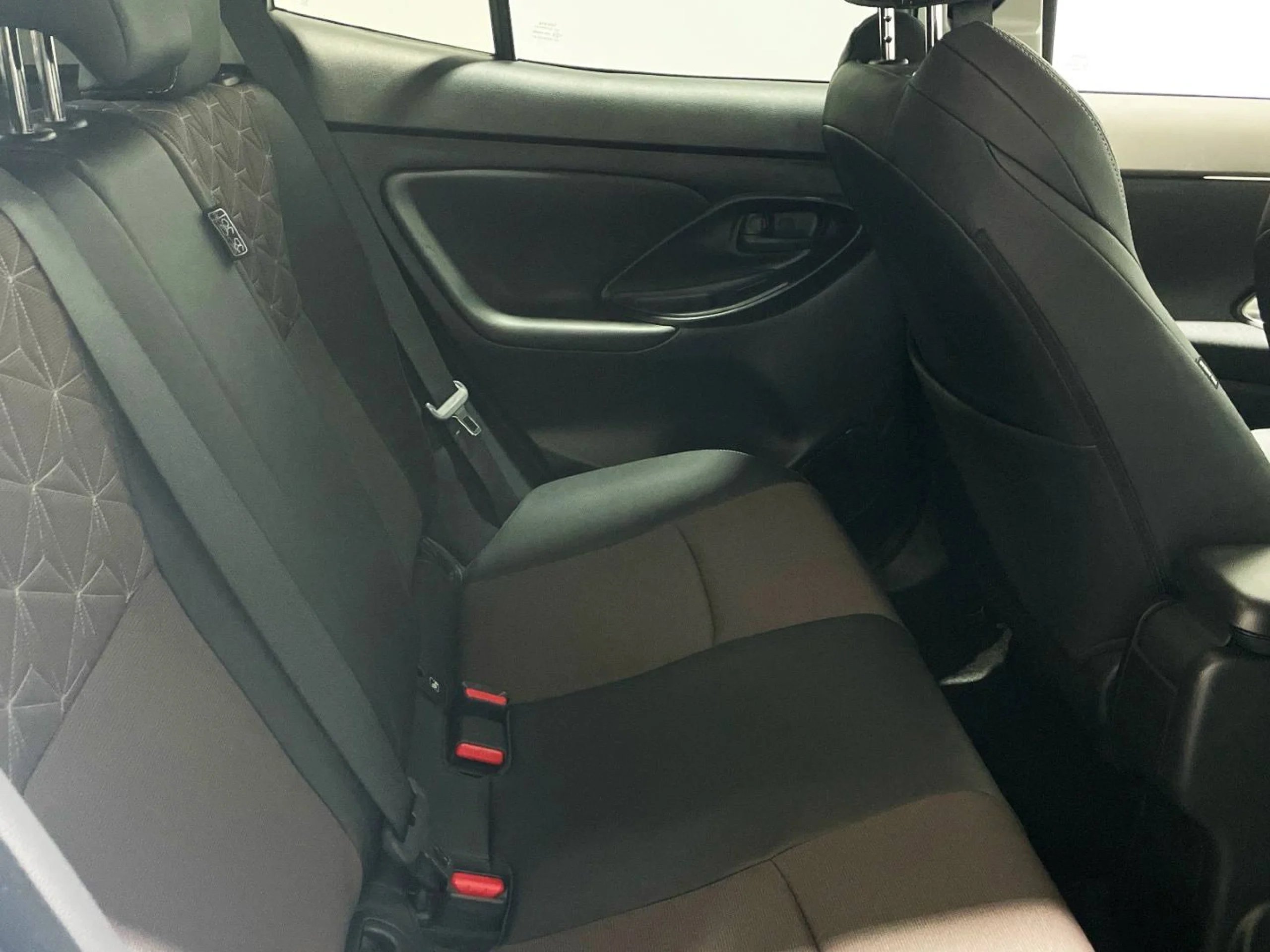 Toyota Yaris Cross 120H Style - Foto 8
