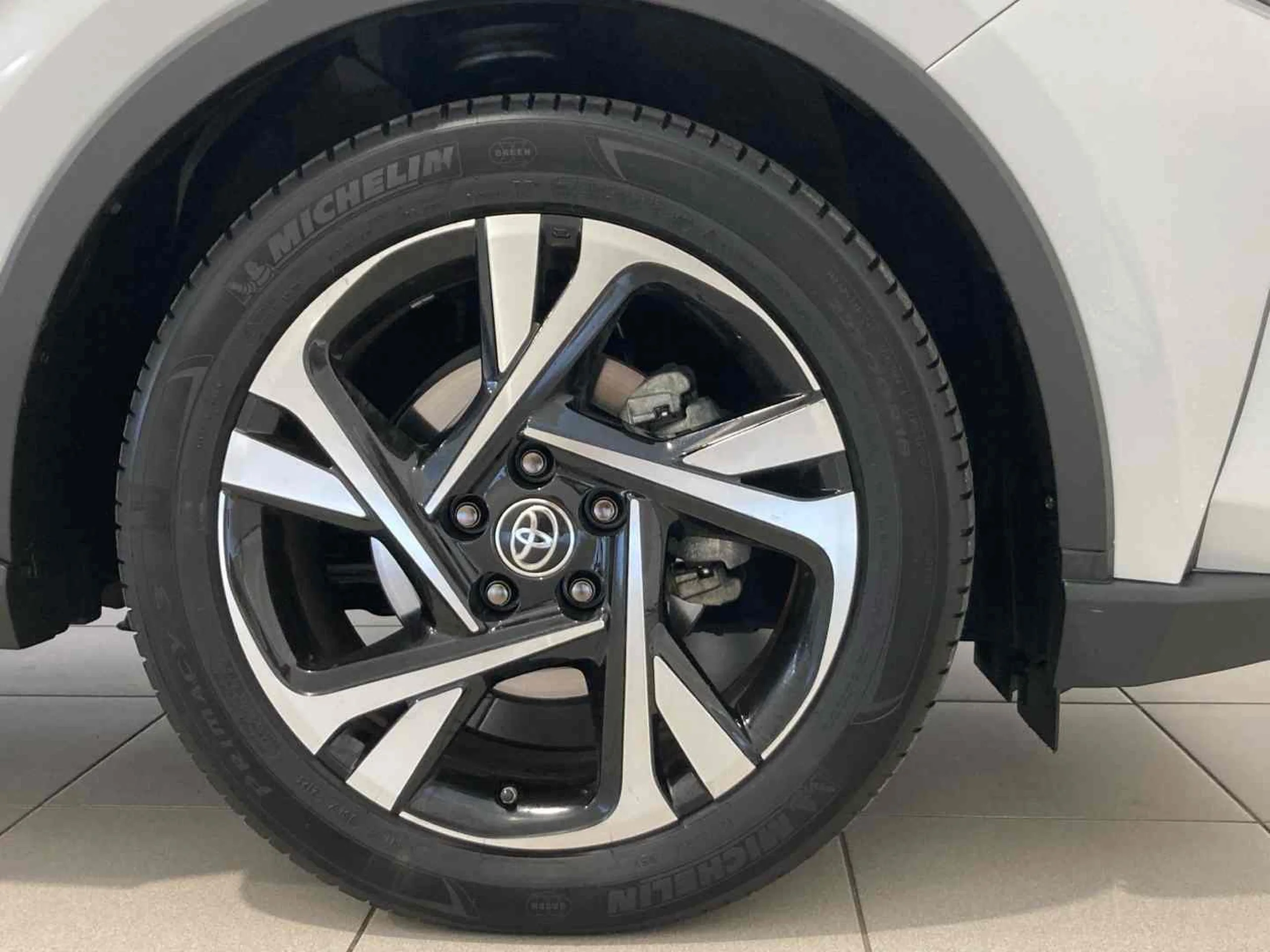 Toyota C-HR 180H Advance - Foto 5