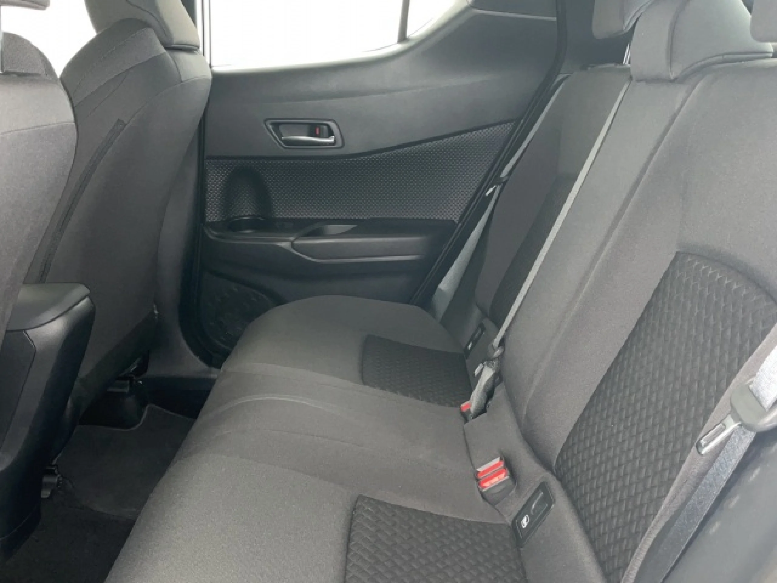 Toyota C-HR 125H Advance - Foto 9