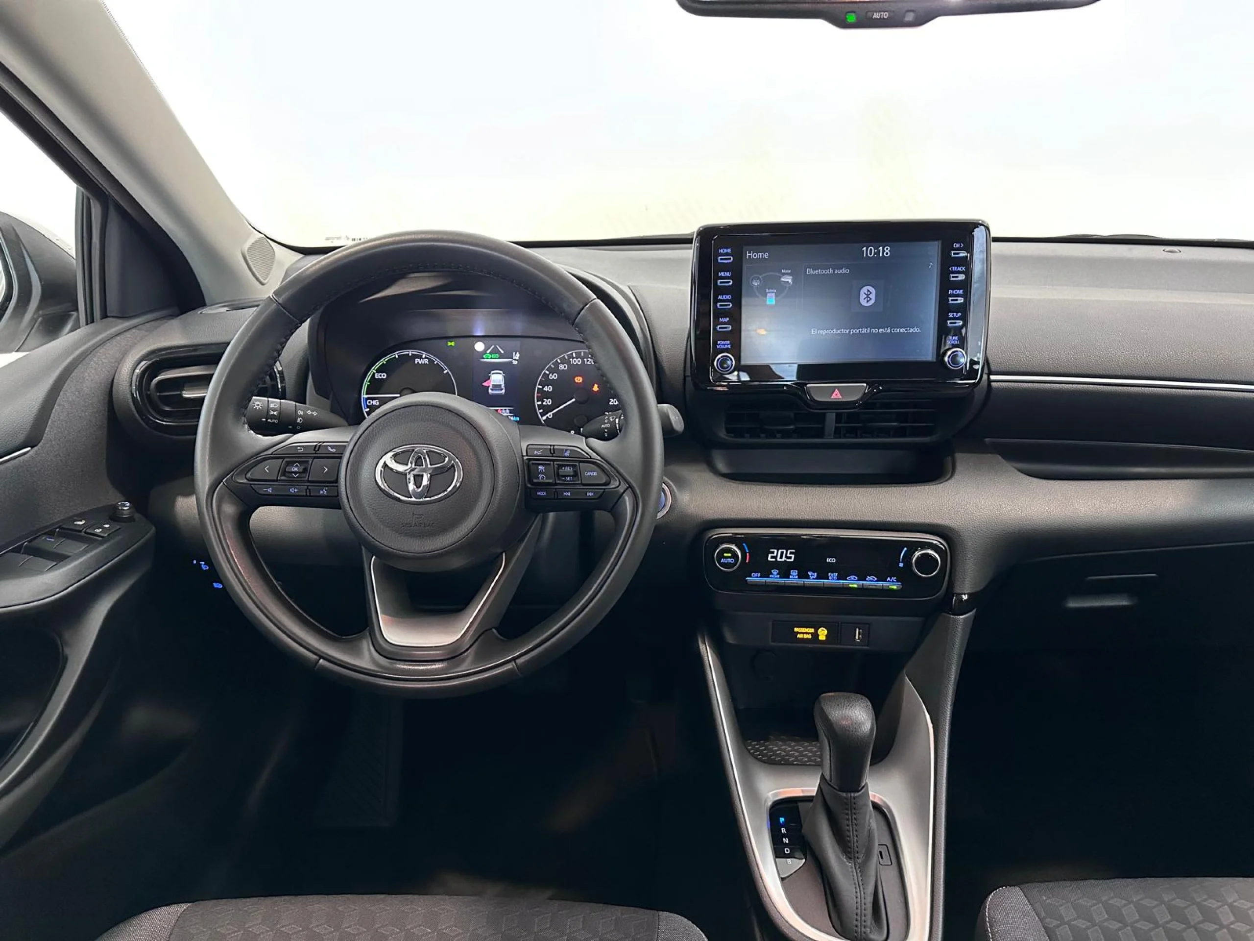 Toyota Yaris 120H BUSSINES PLUS - Foto 8