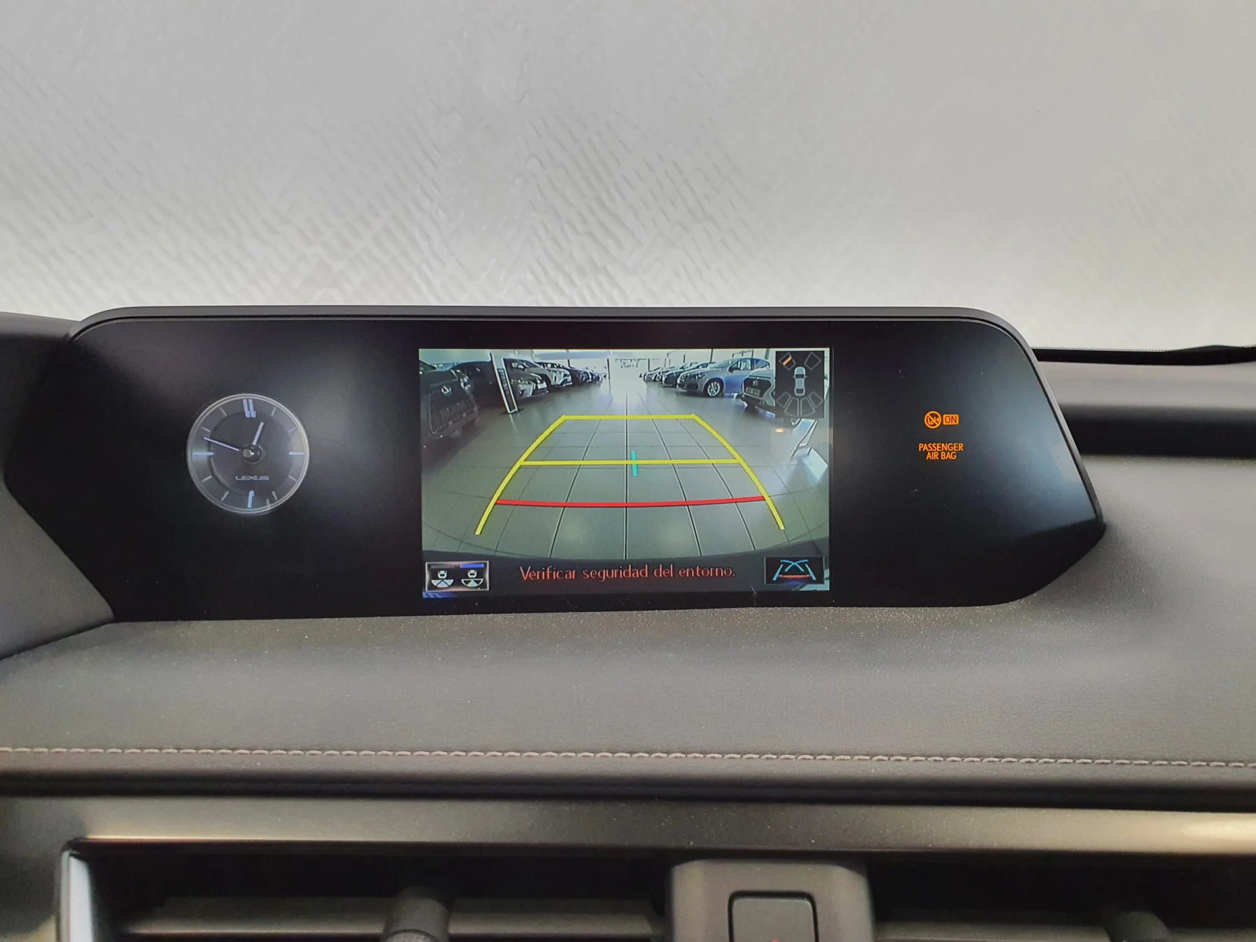 Lexus UX 250h UX250H PREMIUM 2WD - Foto 3