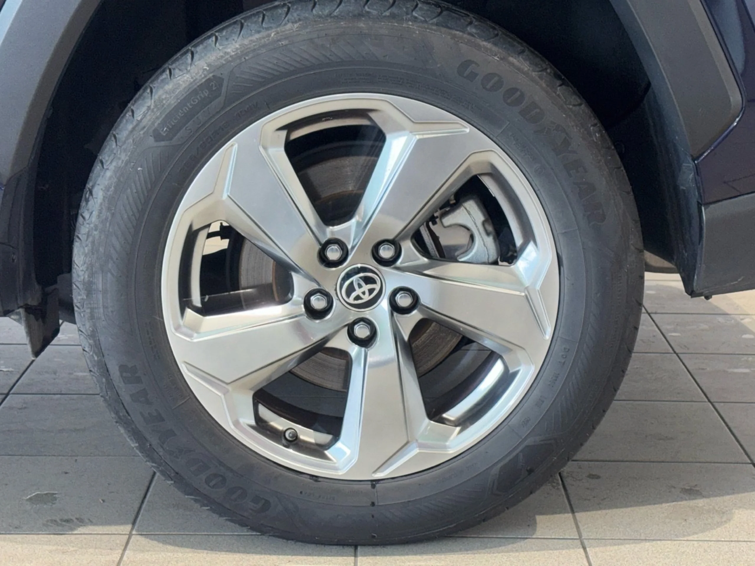 Toyota RAV 4 2.5l 220H Advance - Foto 16