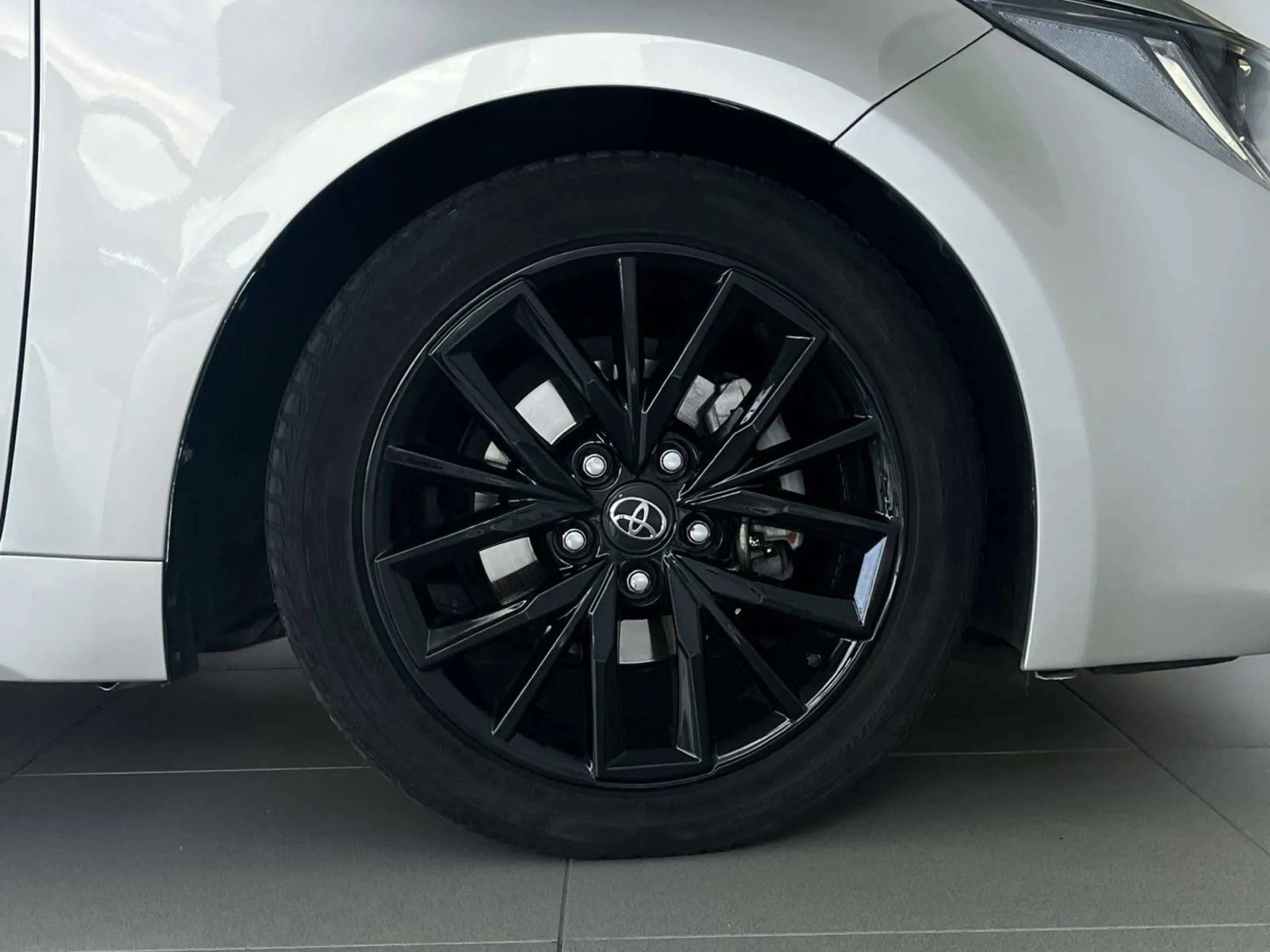 Toyota Corolla 125H Style - Foto 6
