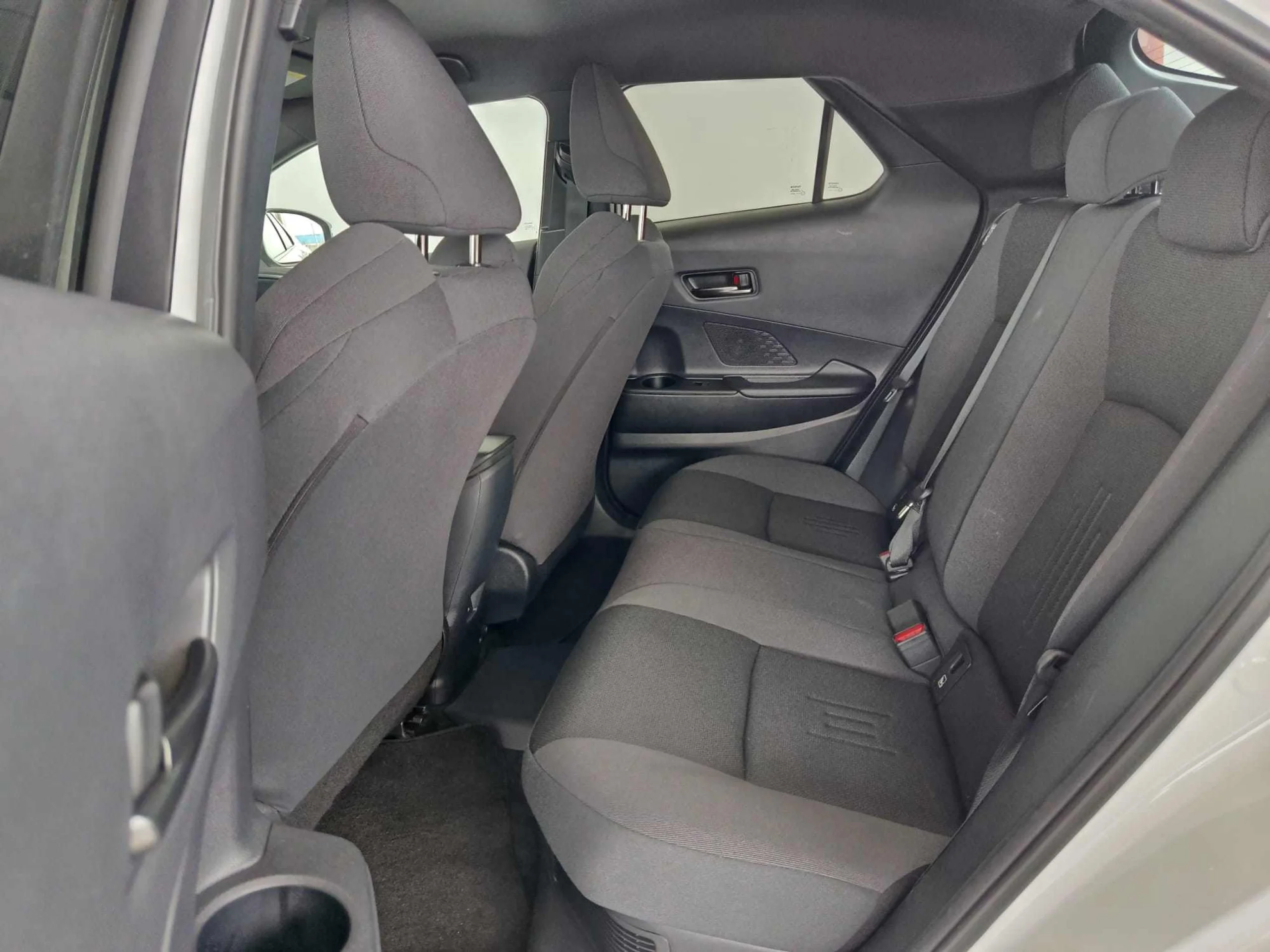 Toyota C-HR 220PH Advance - Foto 9