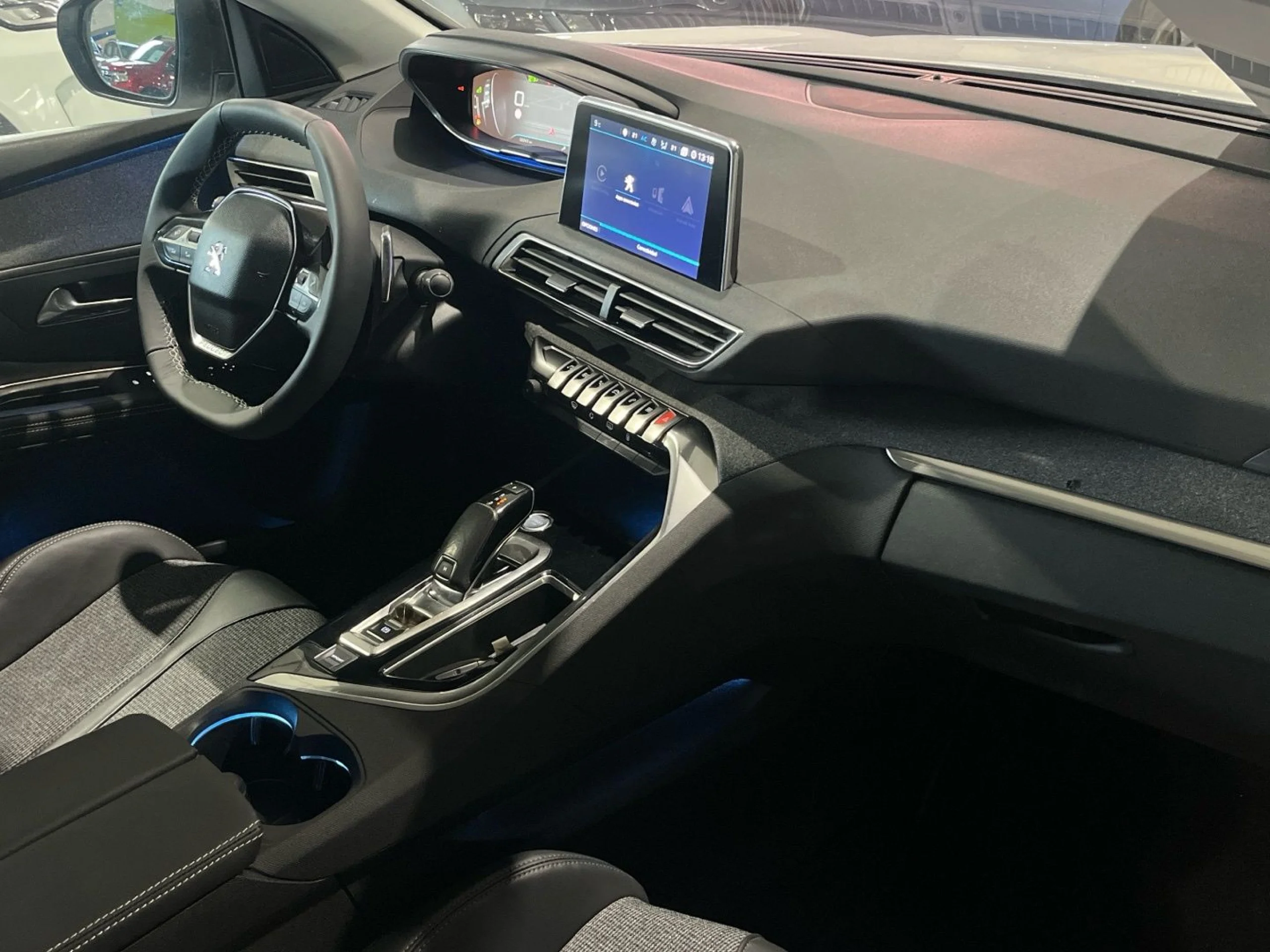 Peugeot 3008 1.2 S&amp;S PureTech Allure EAT6 130 - Foto 15