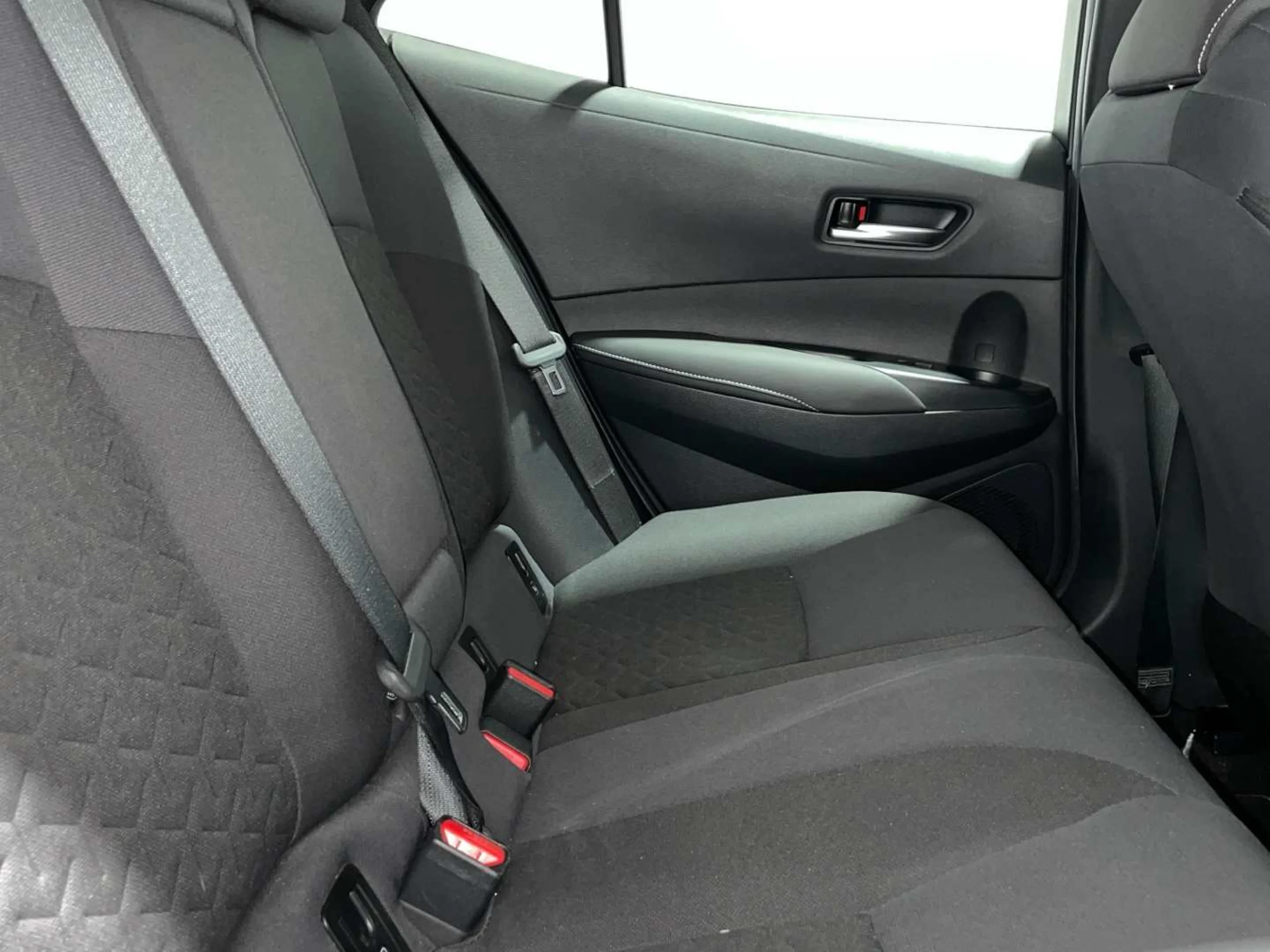 Toyota Corolla 180H Advance - Foto 8