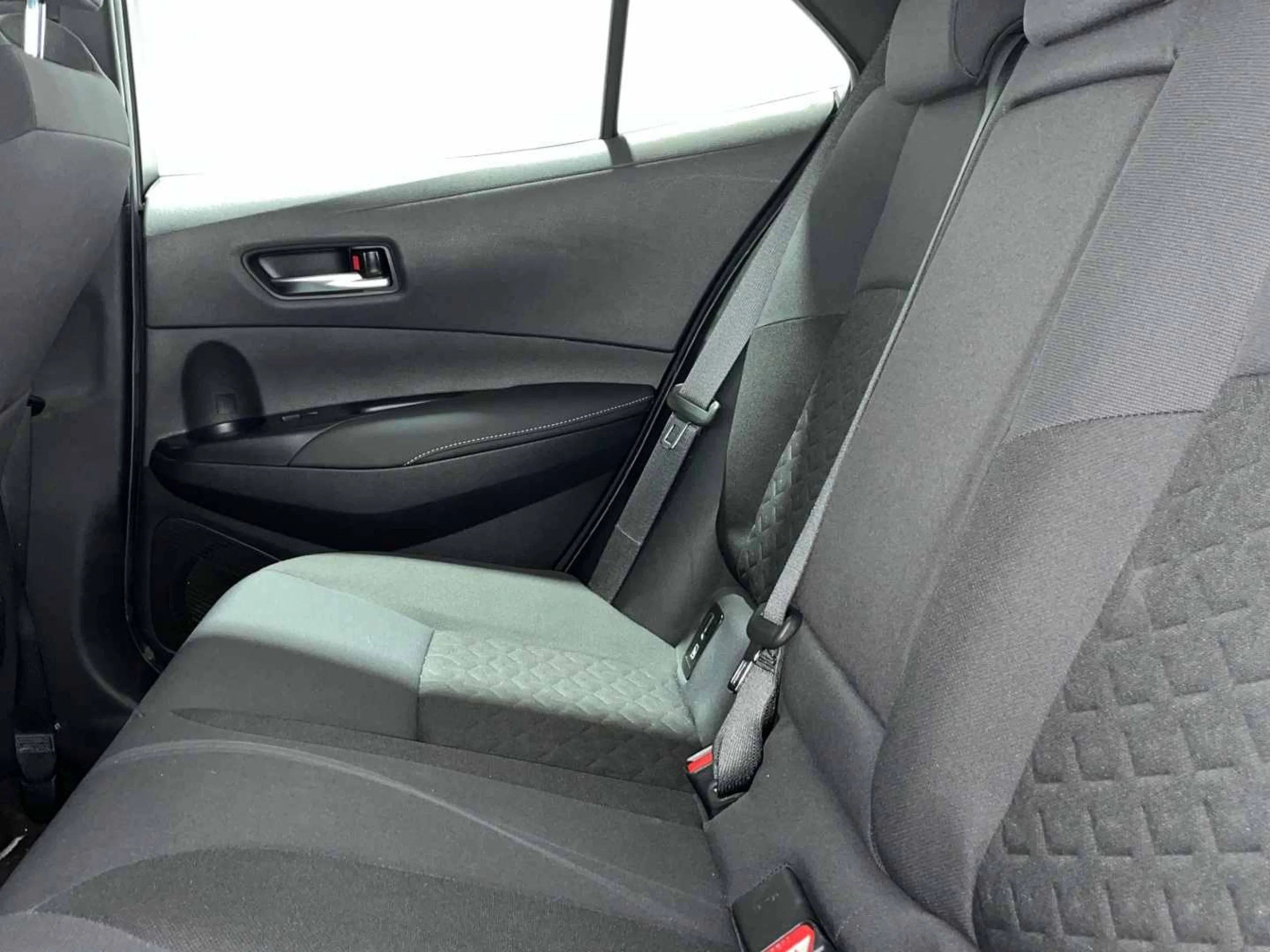 Toyota Corolla 180H Advance - Foto 9