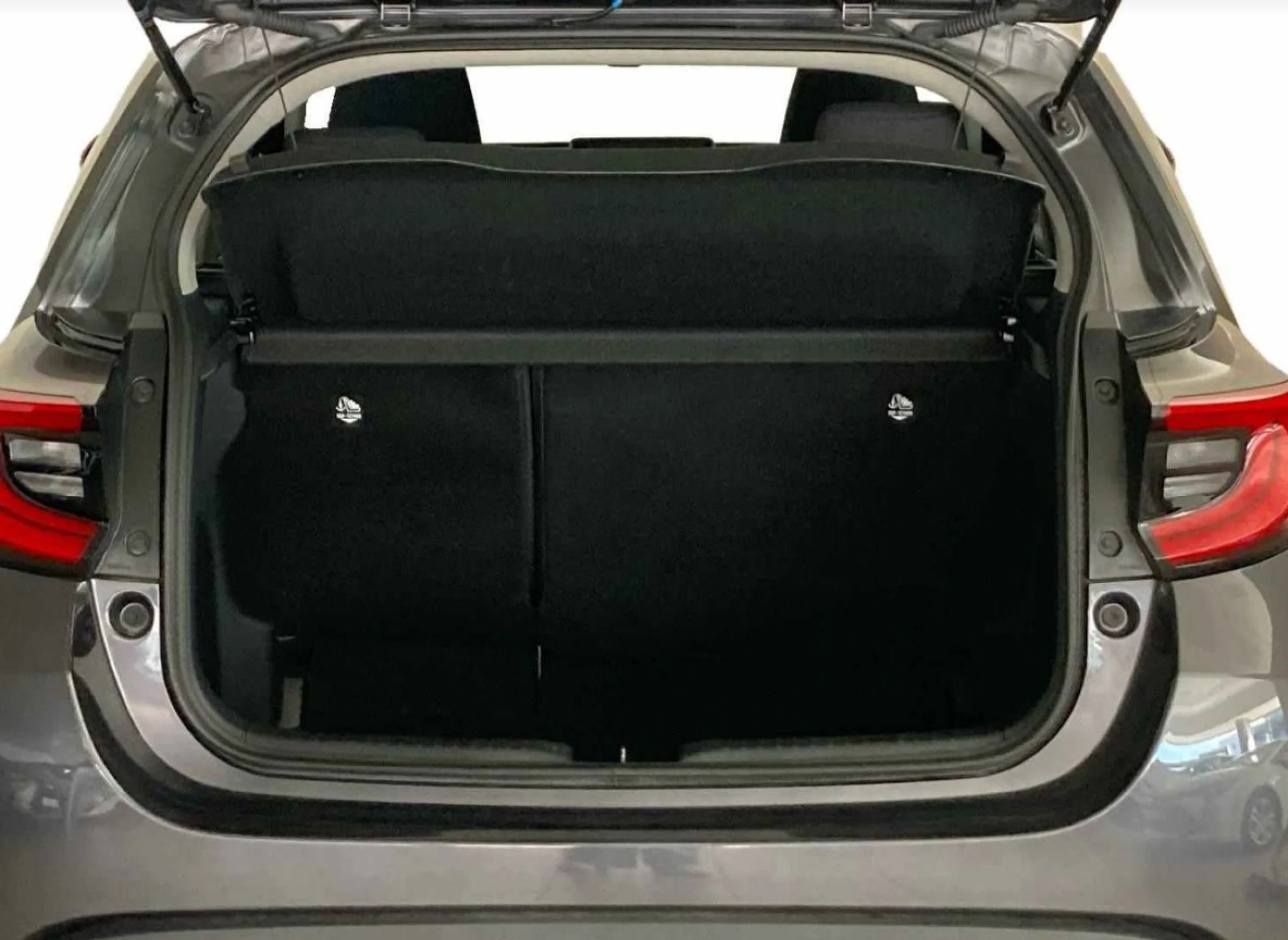 Toyota Yaris 120H Active Plus - Foto 7