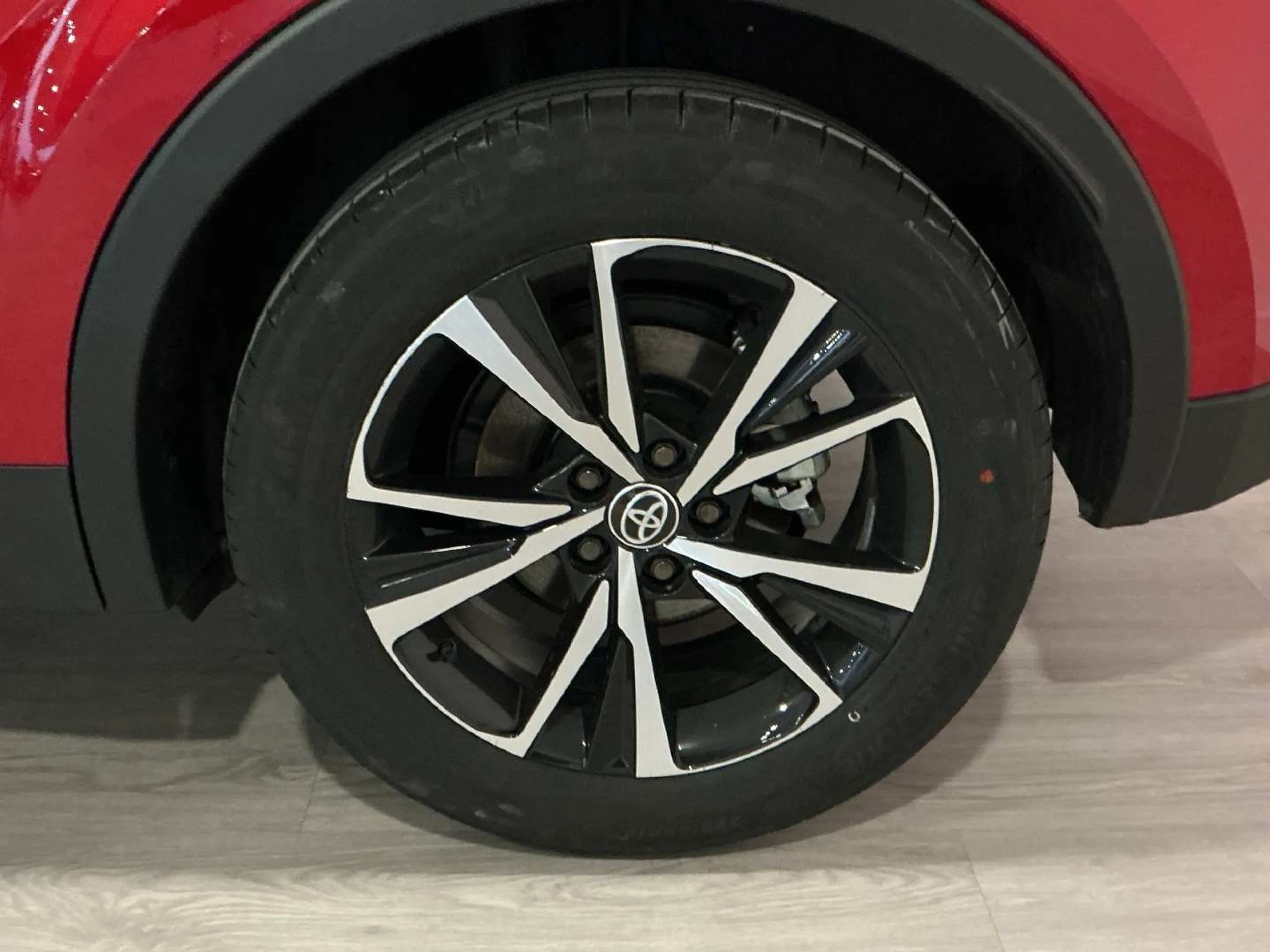 Toyota C-HR 220PH Advance + Skyview - Foto 6