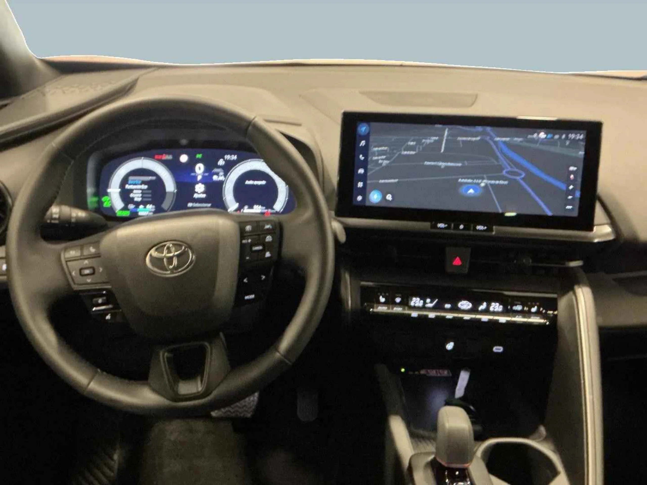 Toyota C-HR 220PH Advance + Skyview - Foto 15