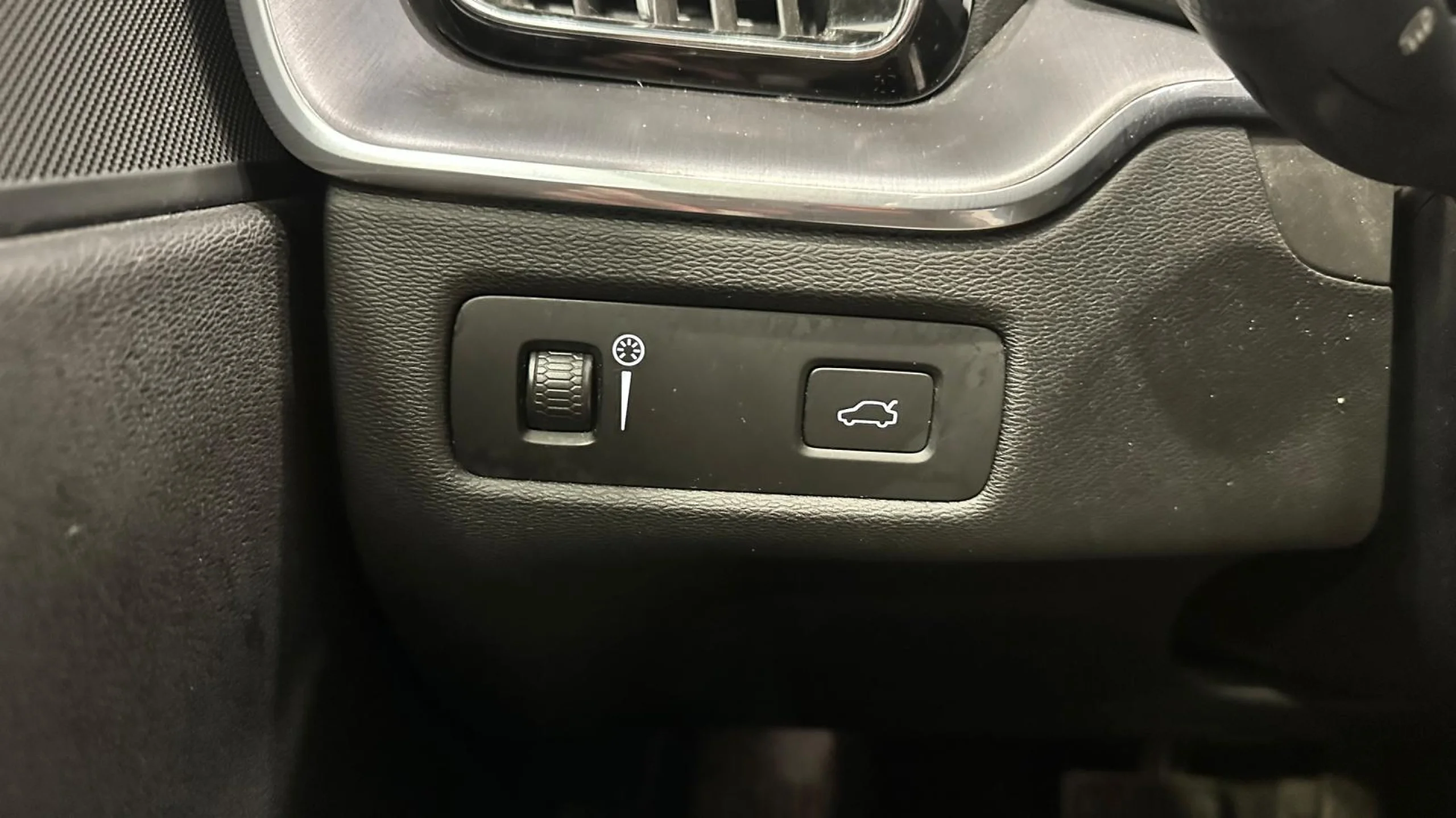 Volvo XC 60 XC60 B4 Momentum FWD Aut. - Foto 11