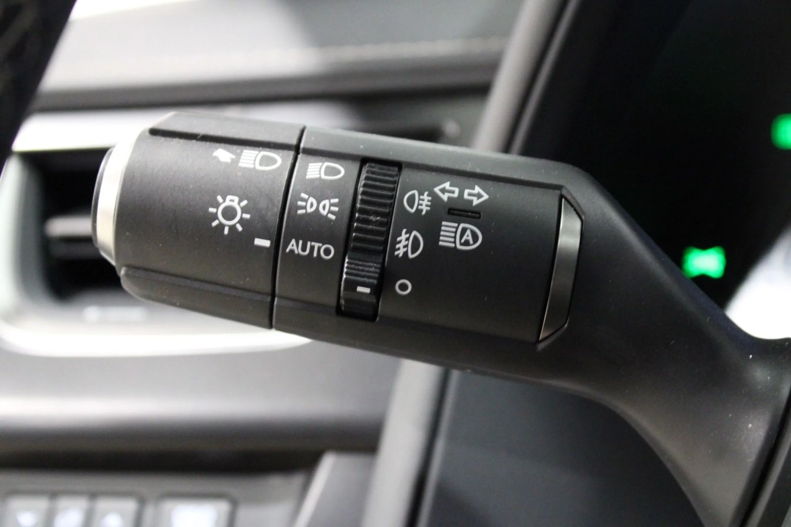 Lexus UX 250h UX250H PREMIUM 2WD - Foto 15