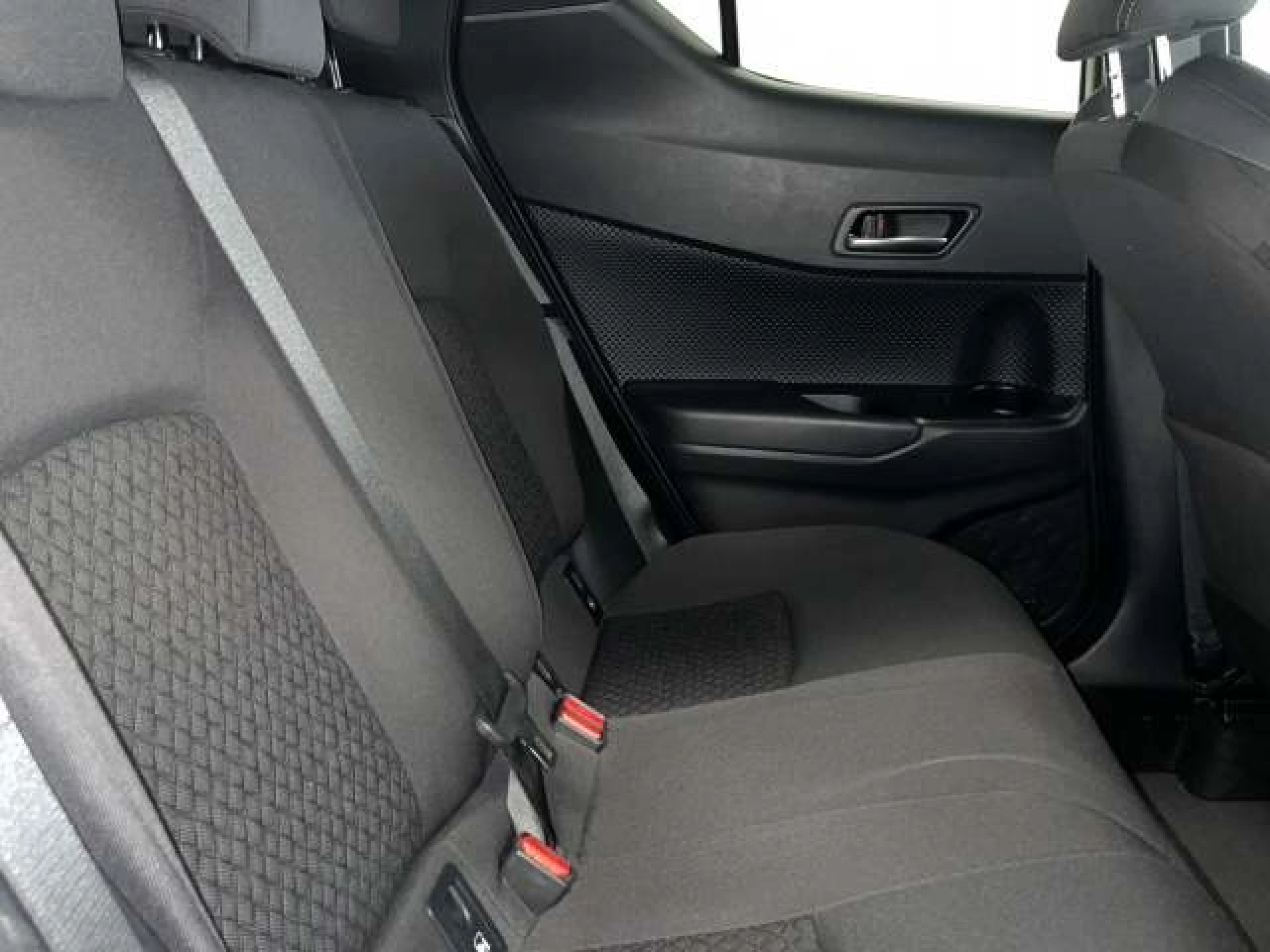 Toyota C-HR 125H Advance - Foto 8