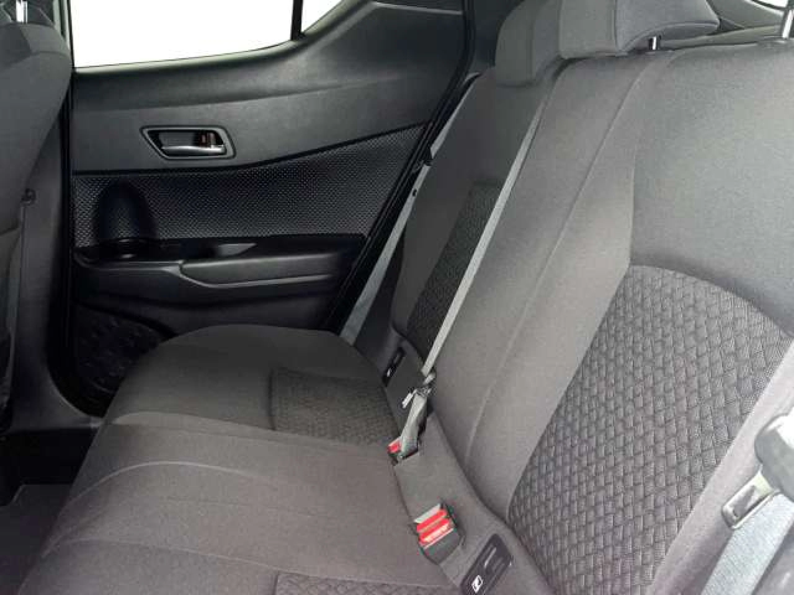 Toyota C-HR 125H Advance - Foto 9