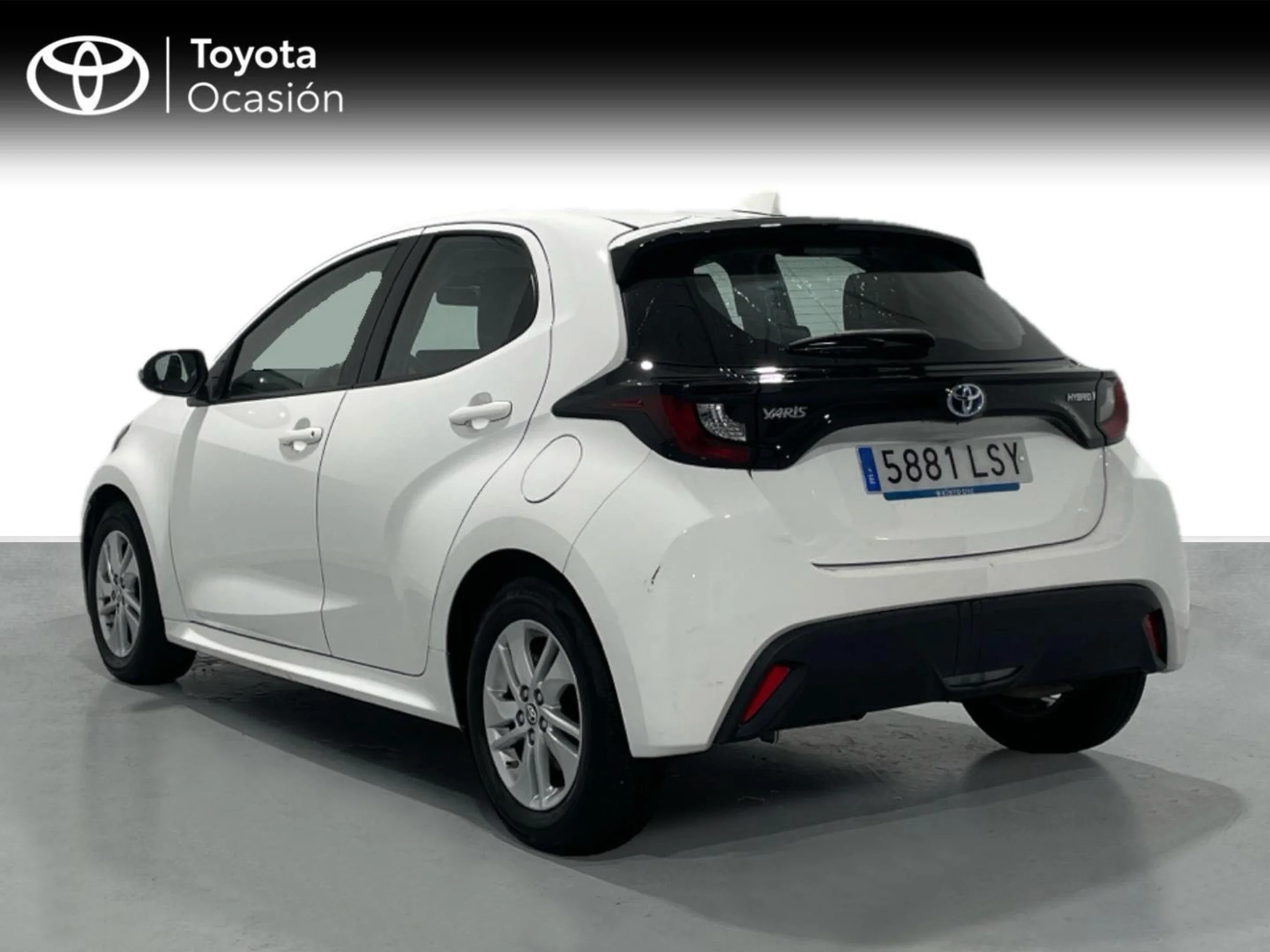 Toyota Yaris Business Plus 120H - Foto 9
