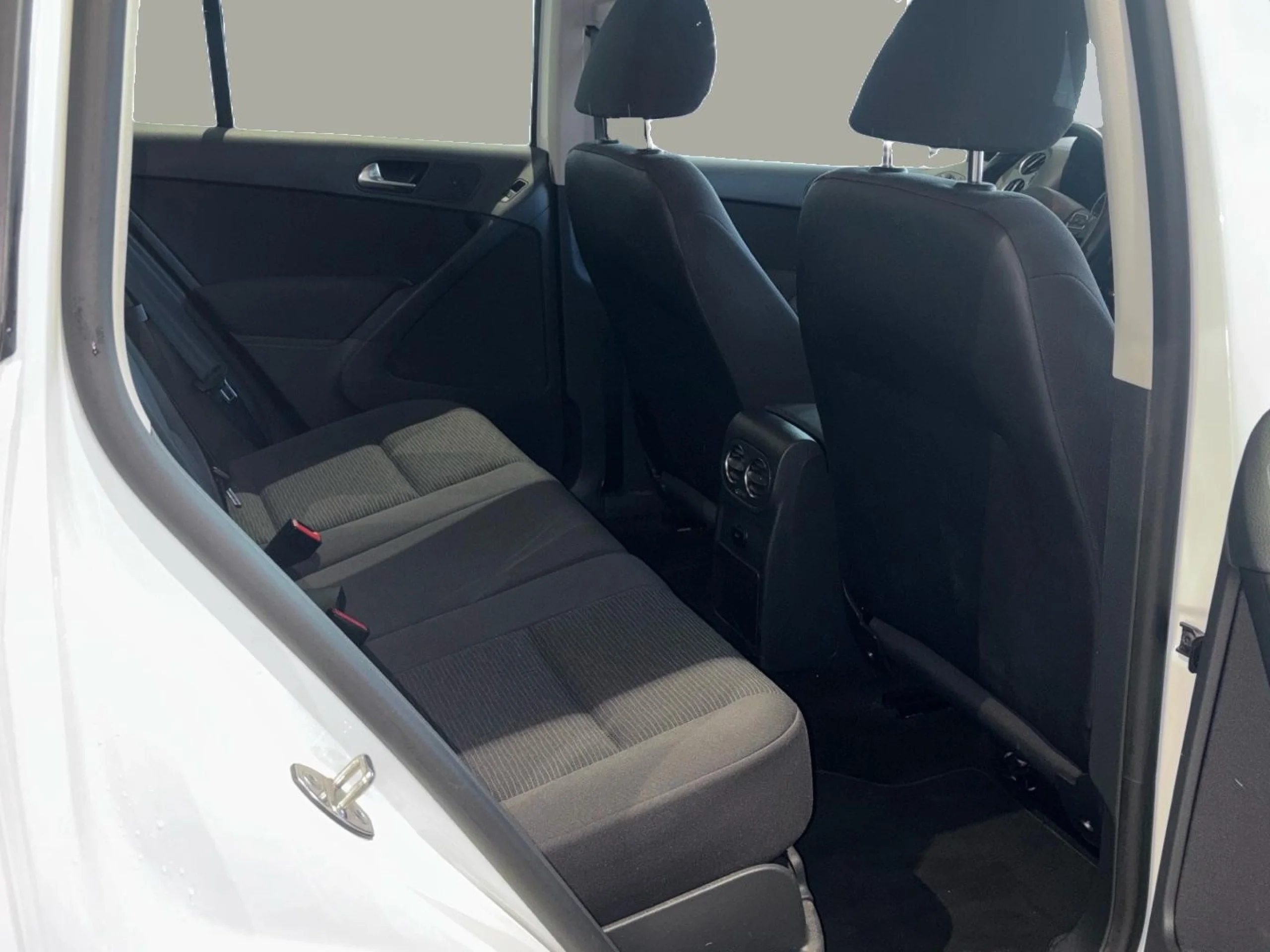 Volkswagen Tiguan T1 2.0 TDI 110CV - Foto 12