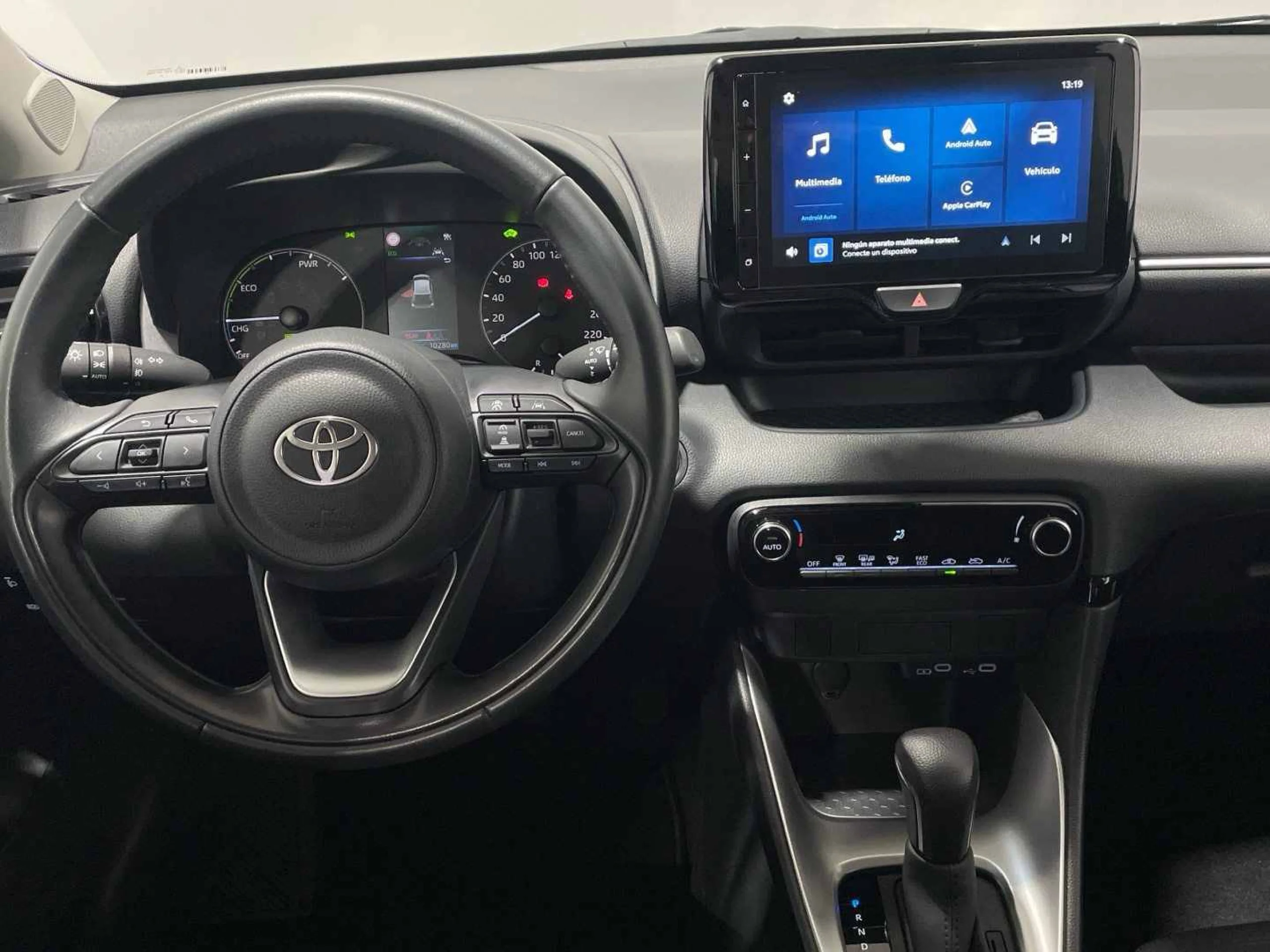 Toyota Yaris 120H Active Plus - Foto 14