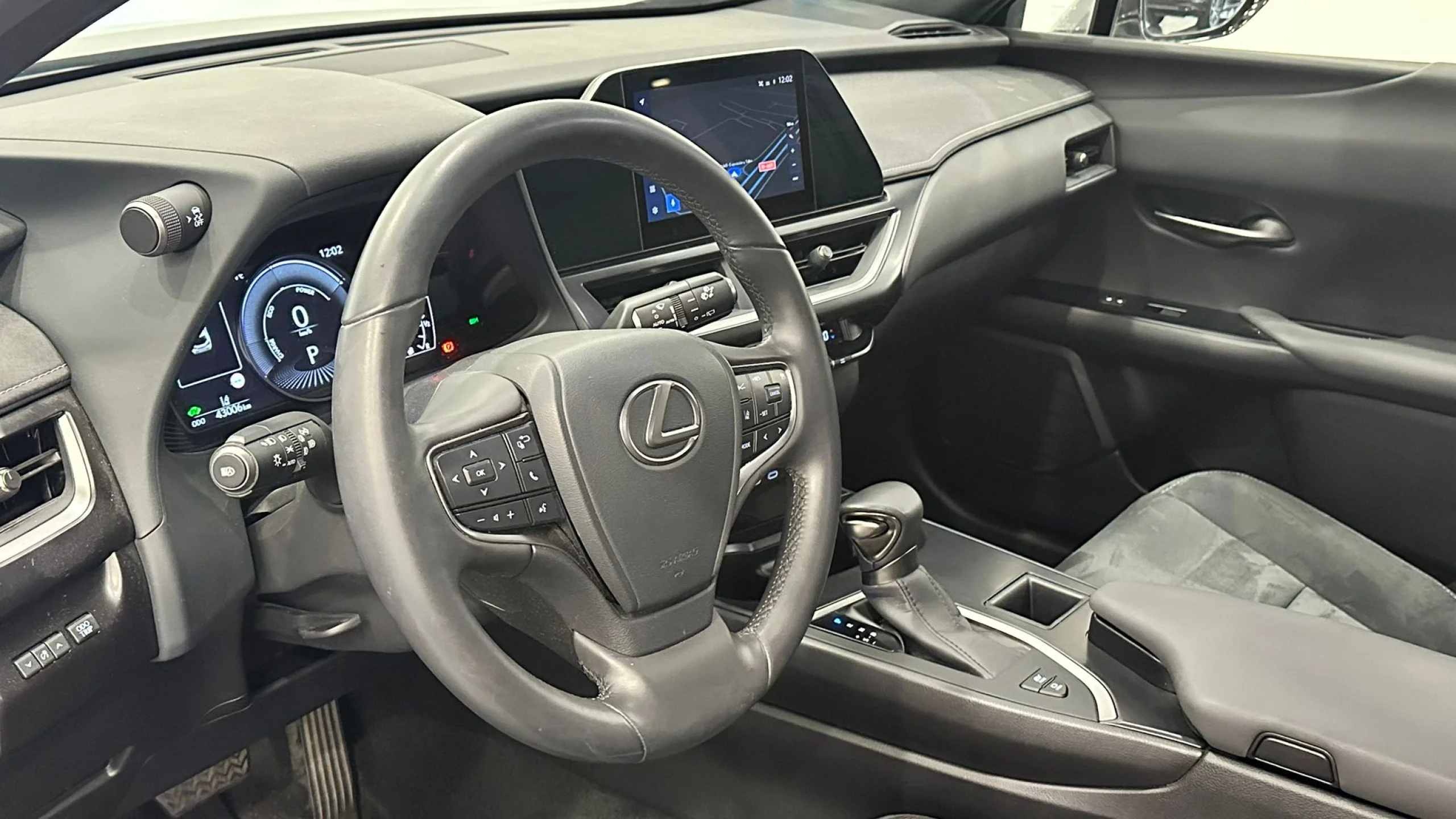 Lexus UX 250h PREMIUM 2WD - Foto 6