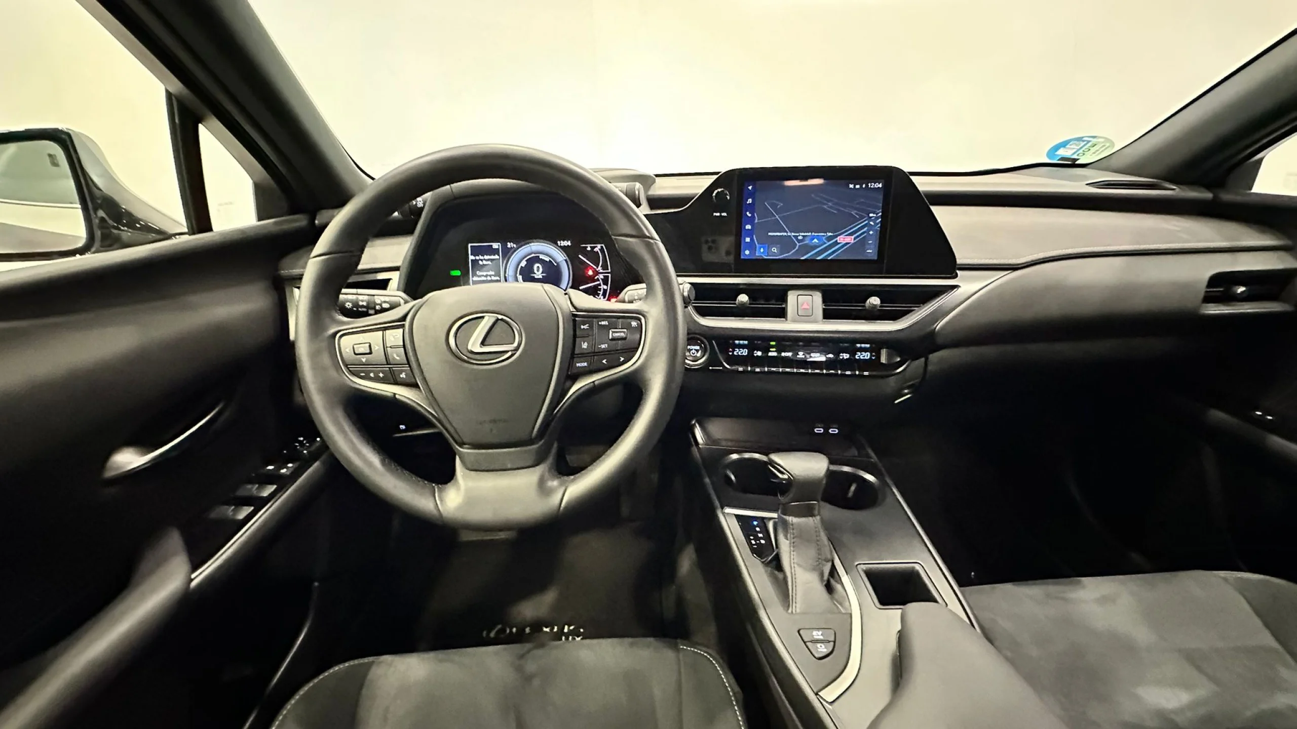 Lexus UX 250h PREMIUM 2WD - Foto 8