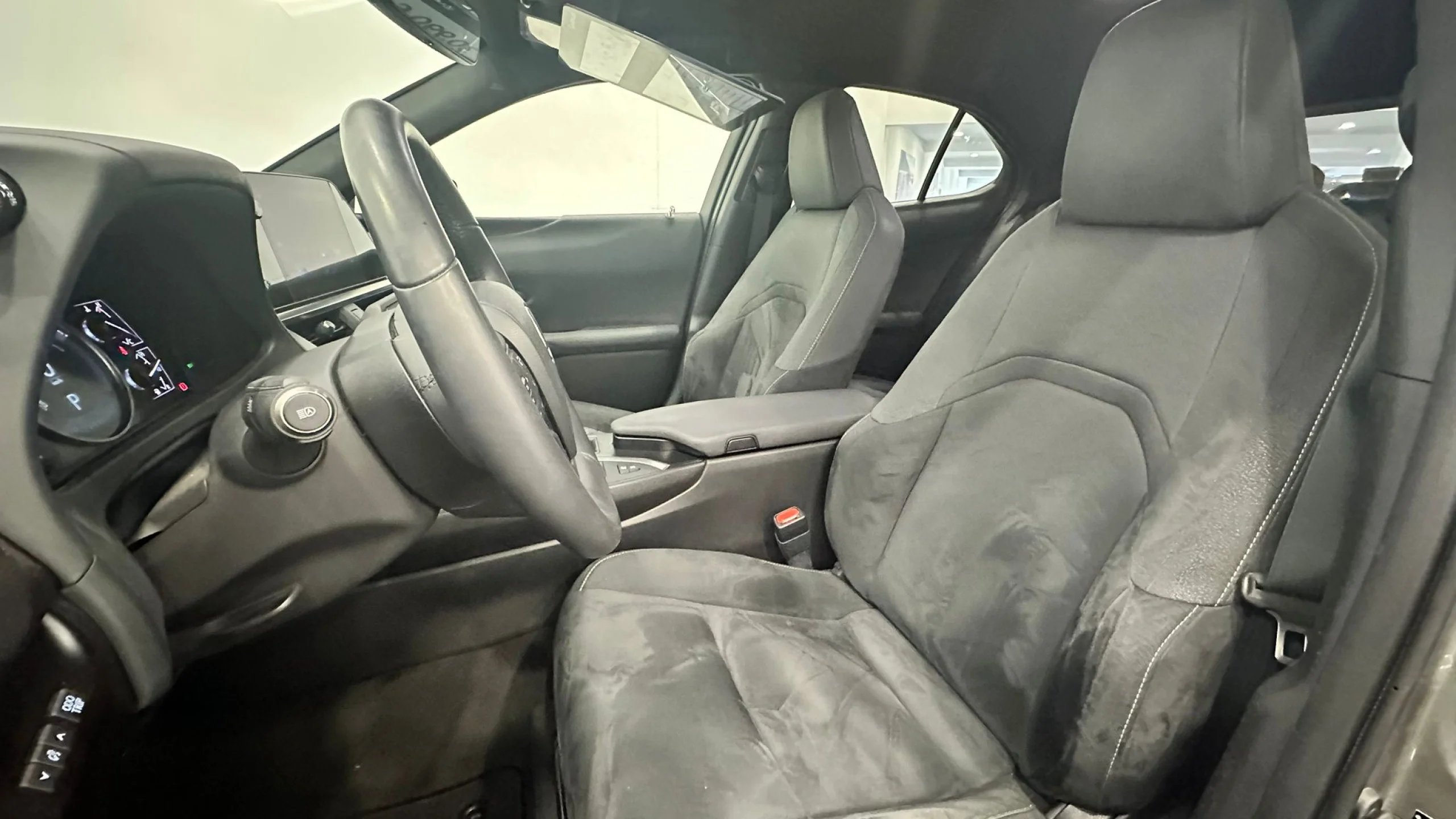 Lexus UX 250h PREMIUM 2WD - Foto 9