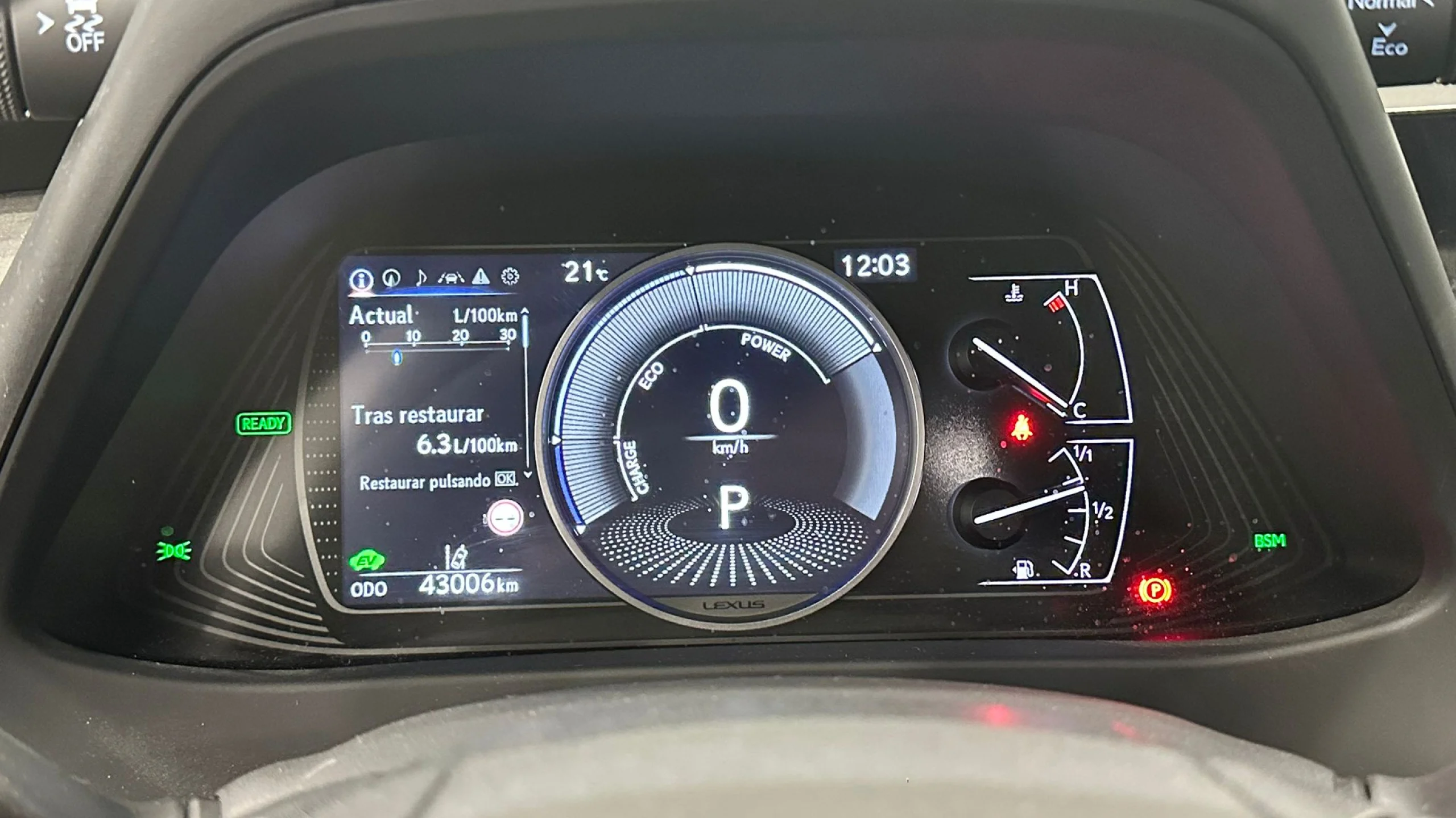 Lexus UX 250h PREMIUM 2WD - Foto 11