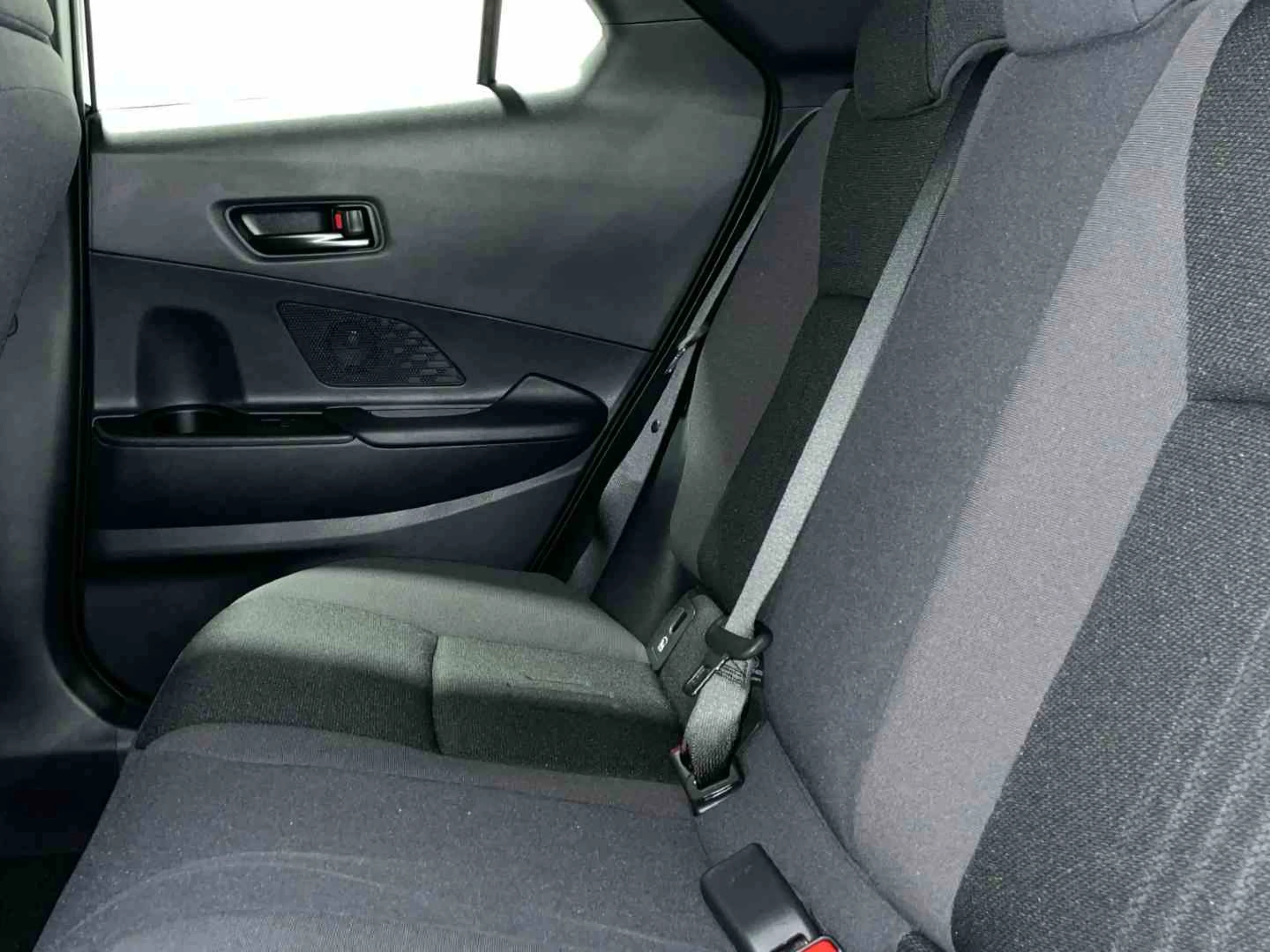 Toyota C-HR 140H Advance - Foto 9