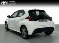 Thumbnail 2 del Toyota Yaris 120H Active Plus