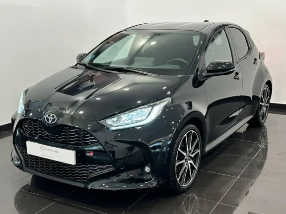 Toyota Yaris 130H GR SPORT