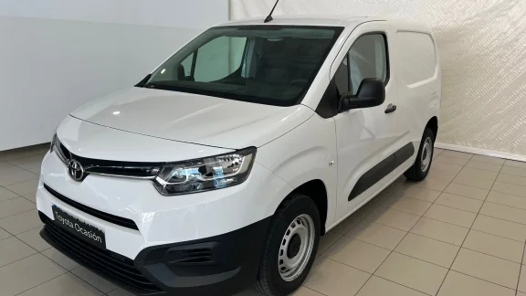 Toyota Pro Ace Van GX 650 kg
