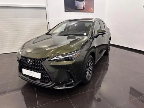 Lexus NX 450h+ NX450H + PREMIUM + 4WD
