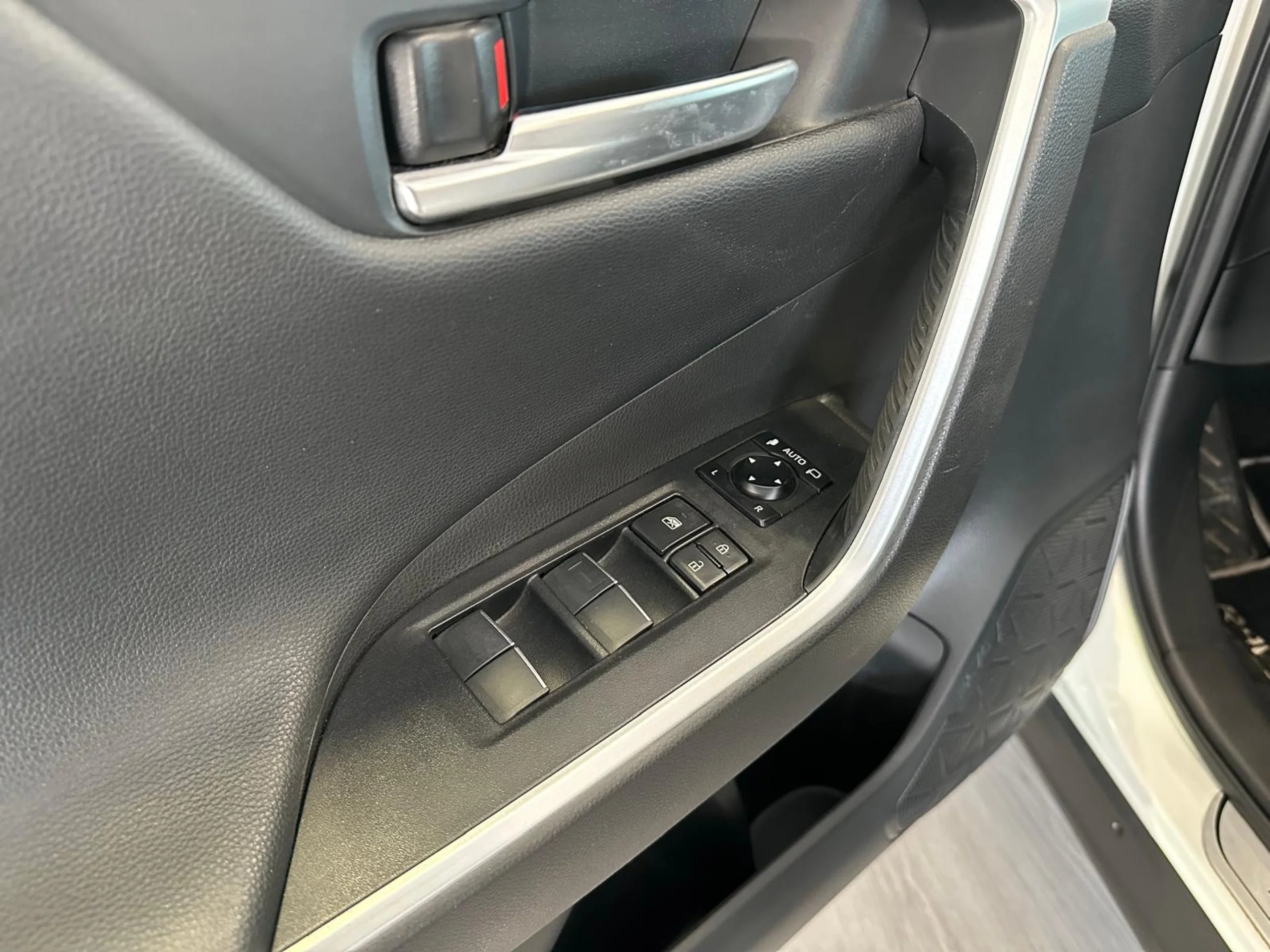 Toyota RAV 4 RAV4 220h Advance 2WD - Foto 8