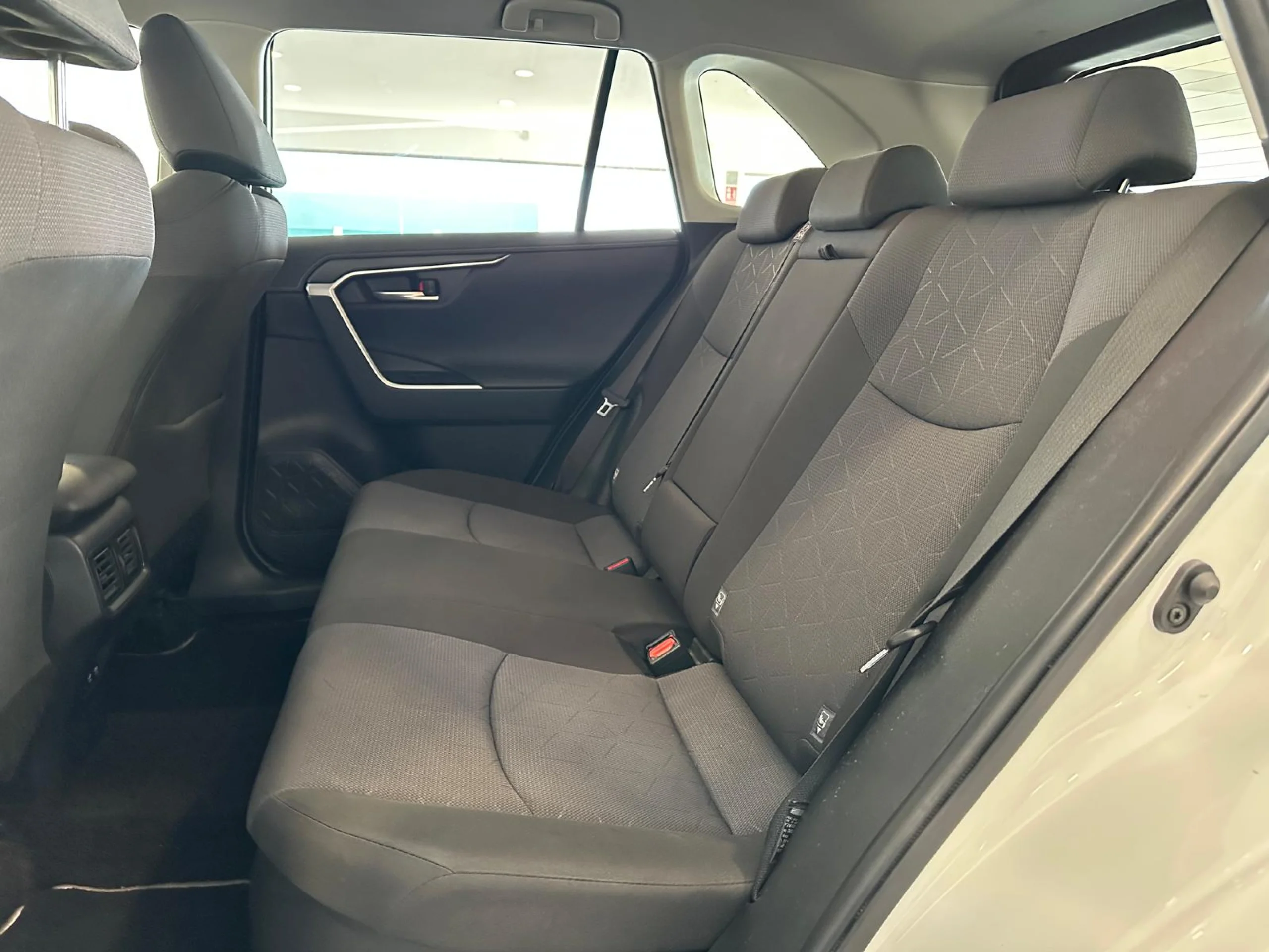 Toyota RAV 4 RAV4 220h Advance 2WD - Foto 16