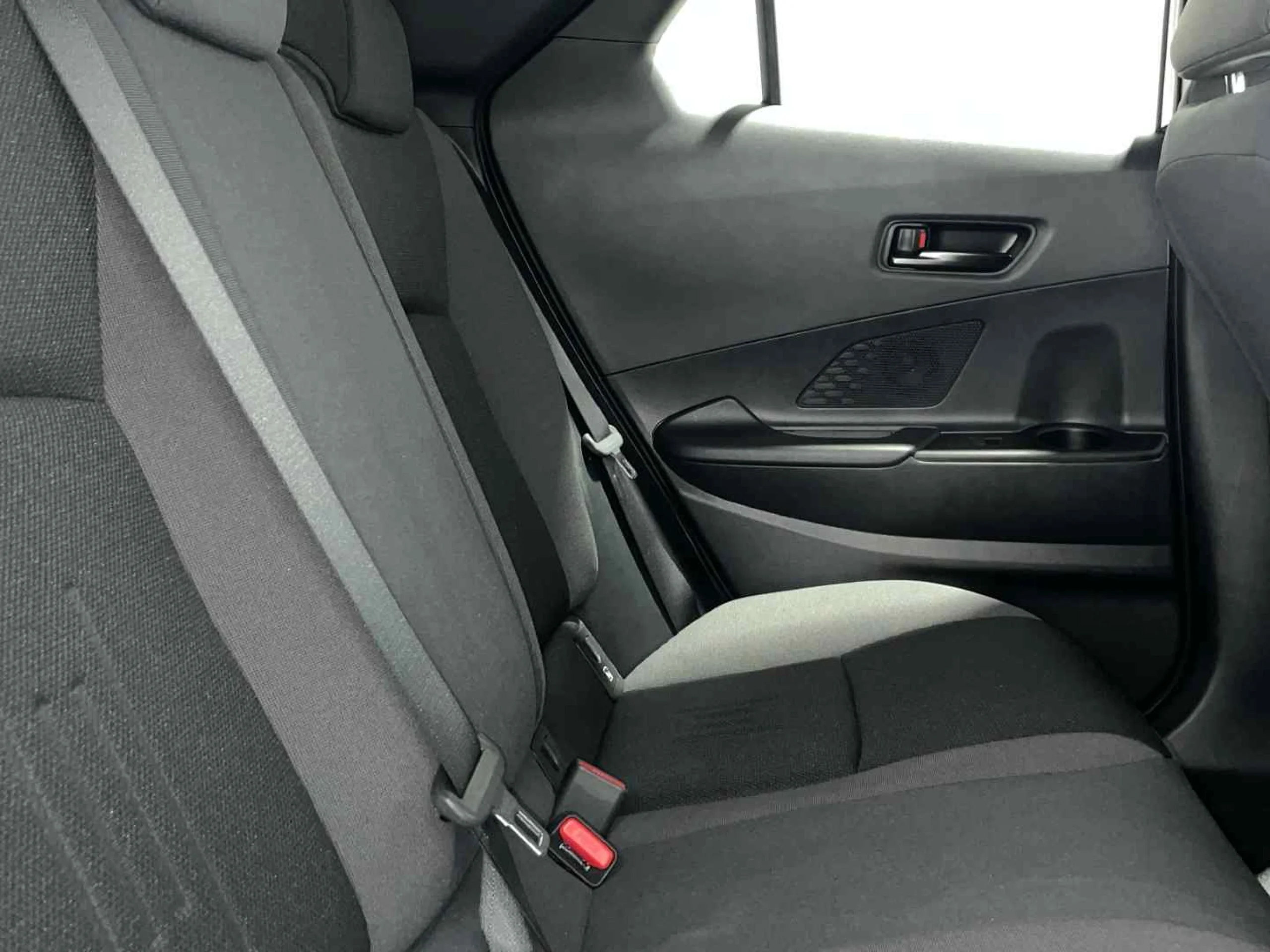 Toyota C-HR 140H Advance - Foto 6