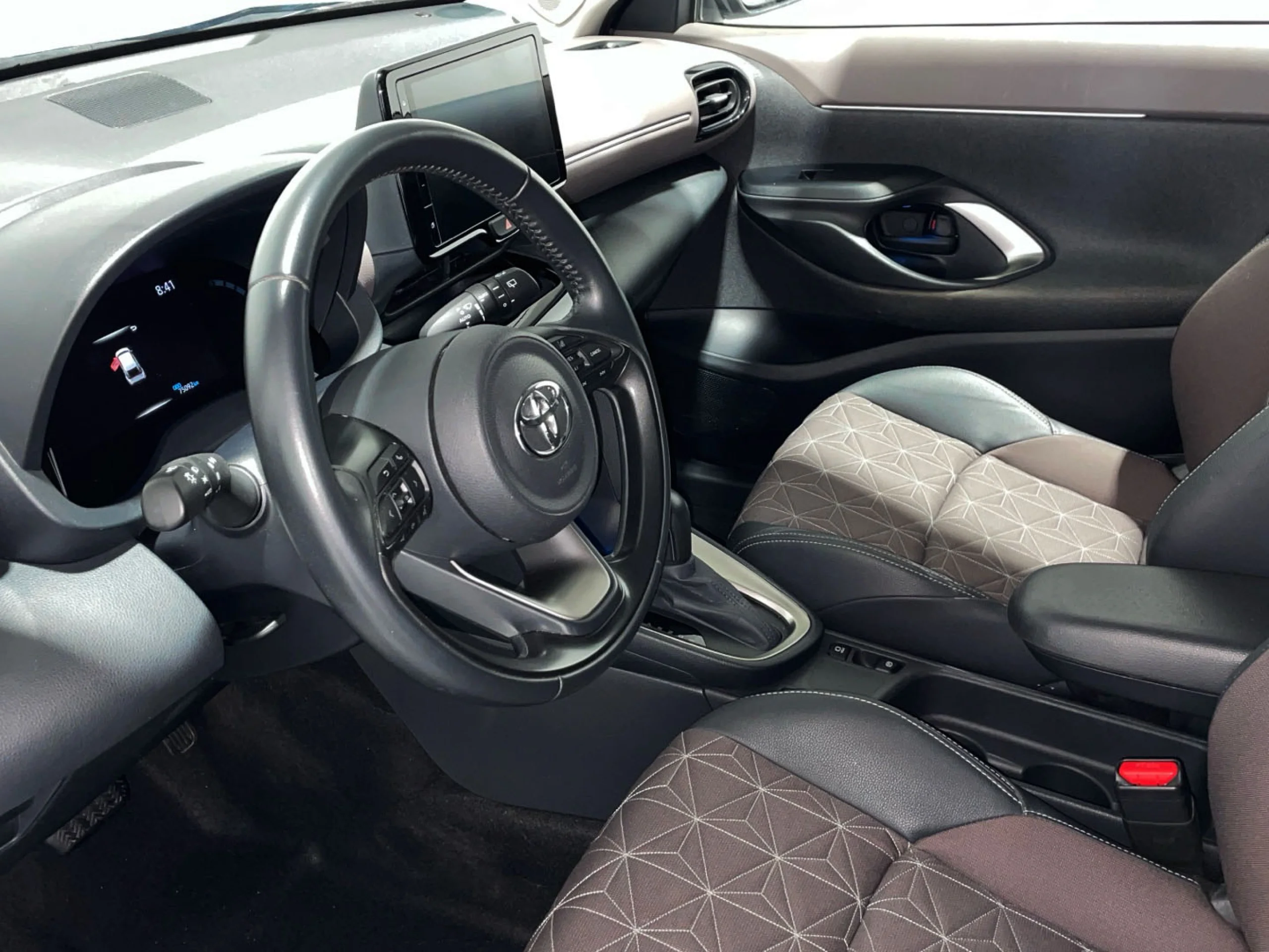 Toyota Yaris Cross Active Tech 120H - Foto 10