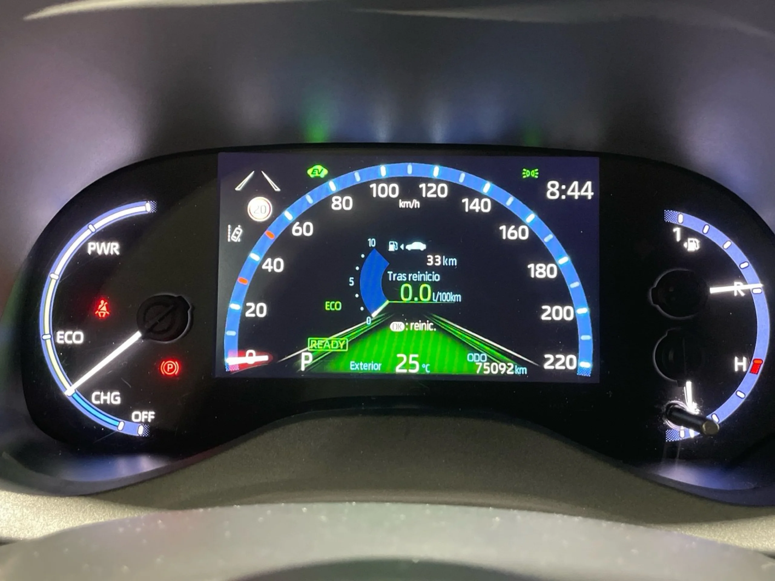 Toyota Yaris Cross Active Tech 120H - Foto 13