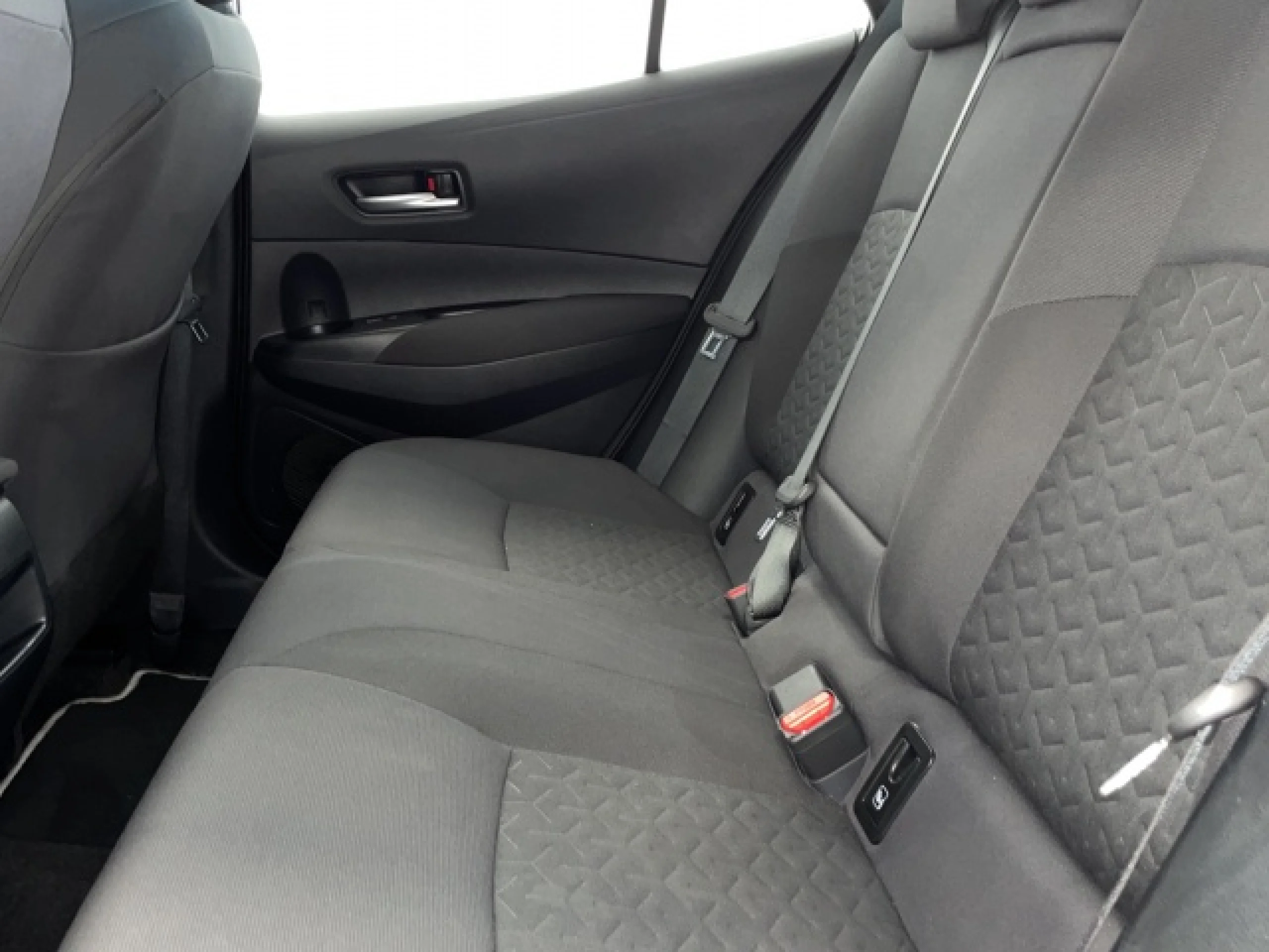 Toyota Corolla 125H Active Tech - Foto 9