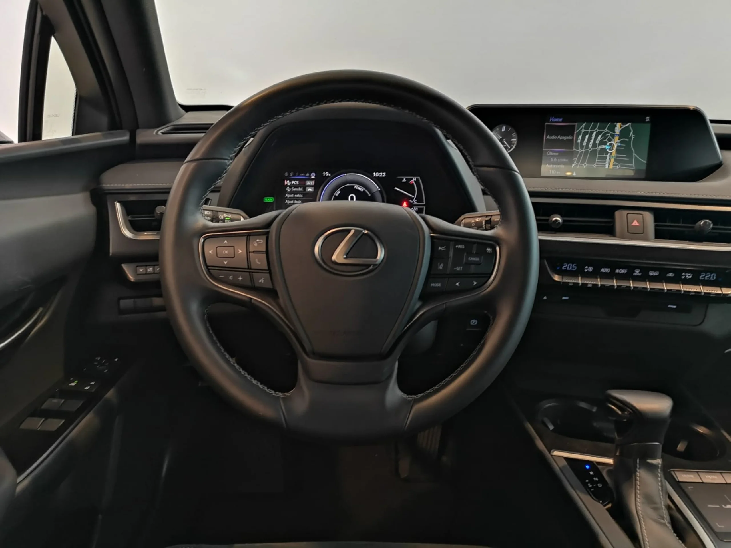 Lexus UX 250h Business Navigation 2WD - Foto 24