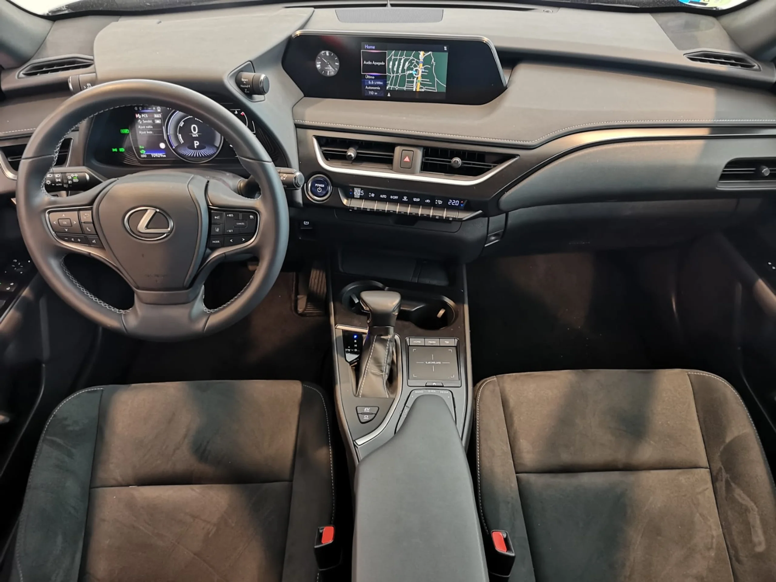 Lexus UX 250h Business Navigation 2WD - Foto 27