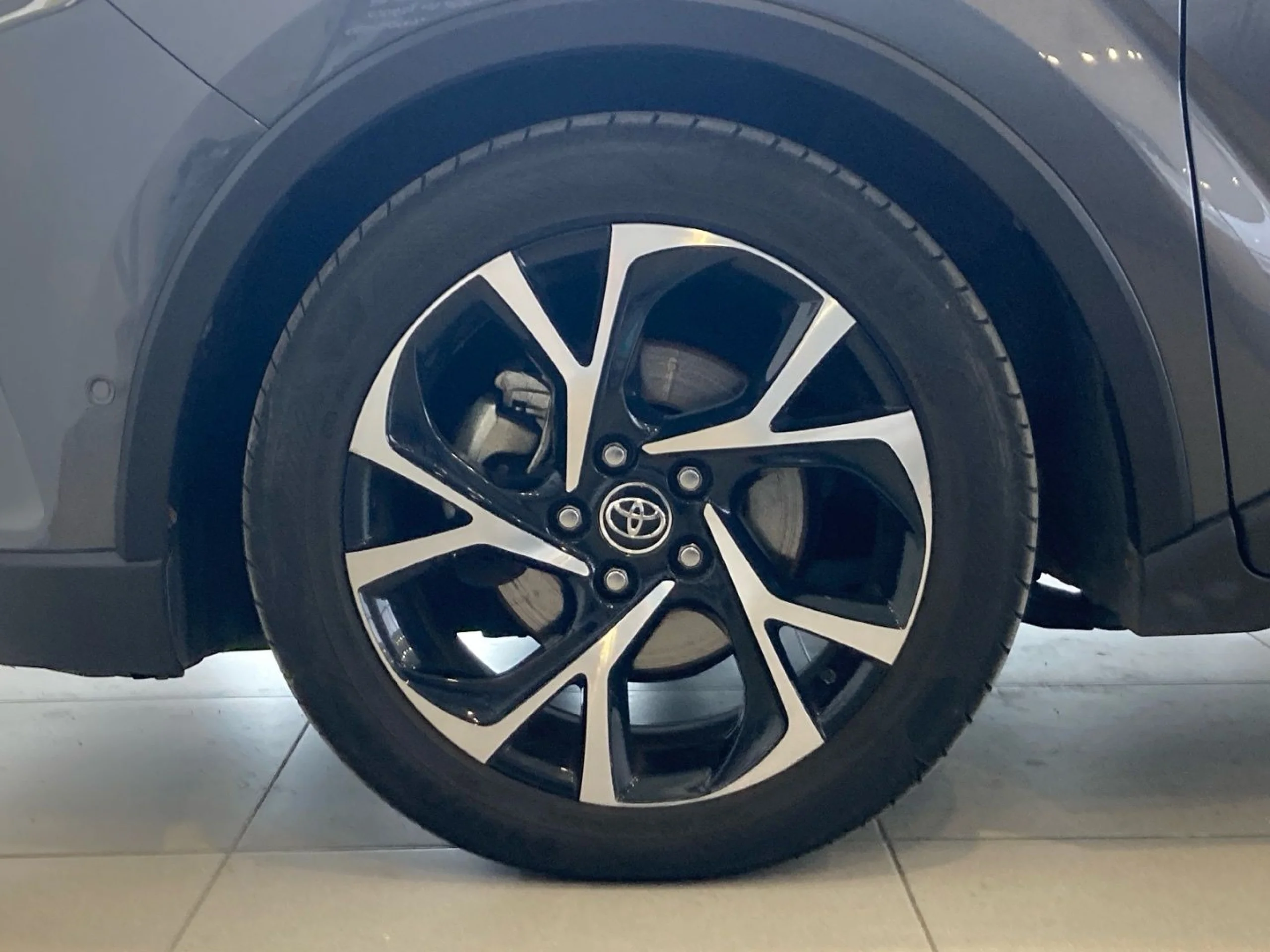 Toyota C-HR 125H Advance - Foto 6