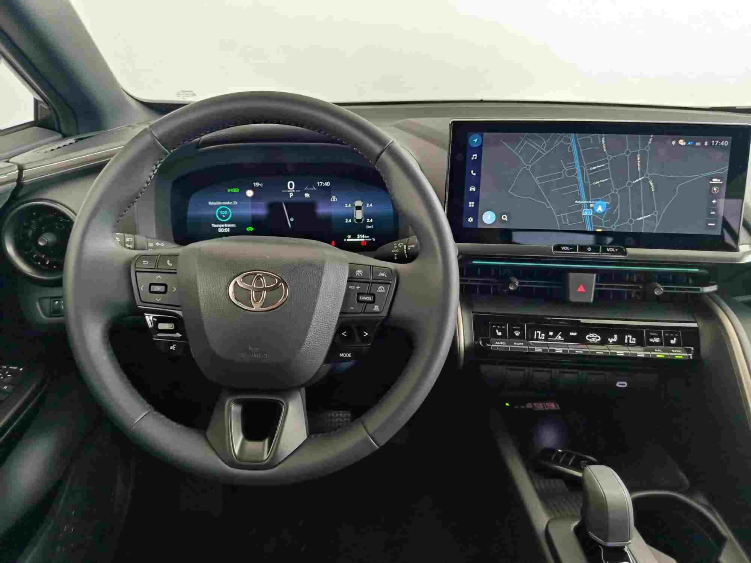 Toyota C-HR 140H Advance + Skyview - Foto 13