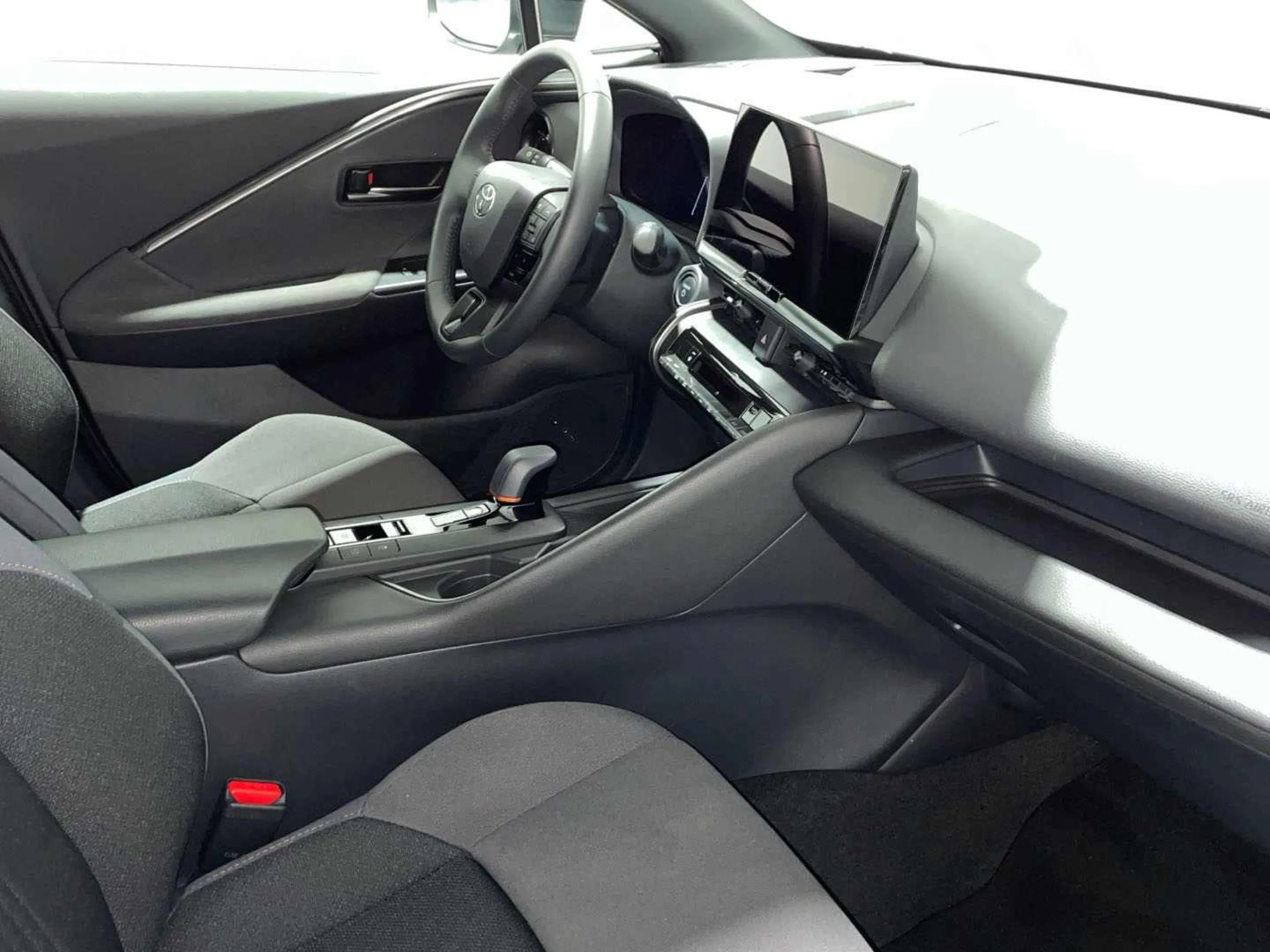Toyota C-HR 140H Advance - Foto 9