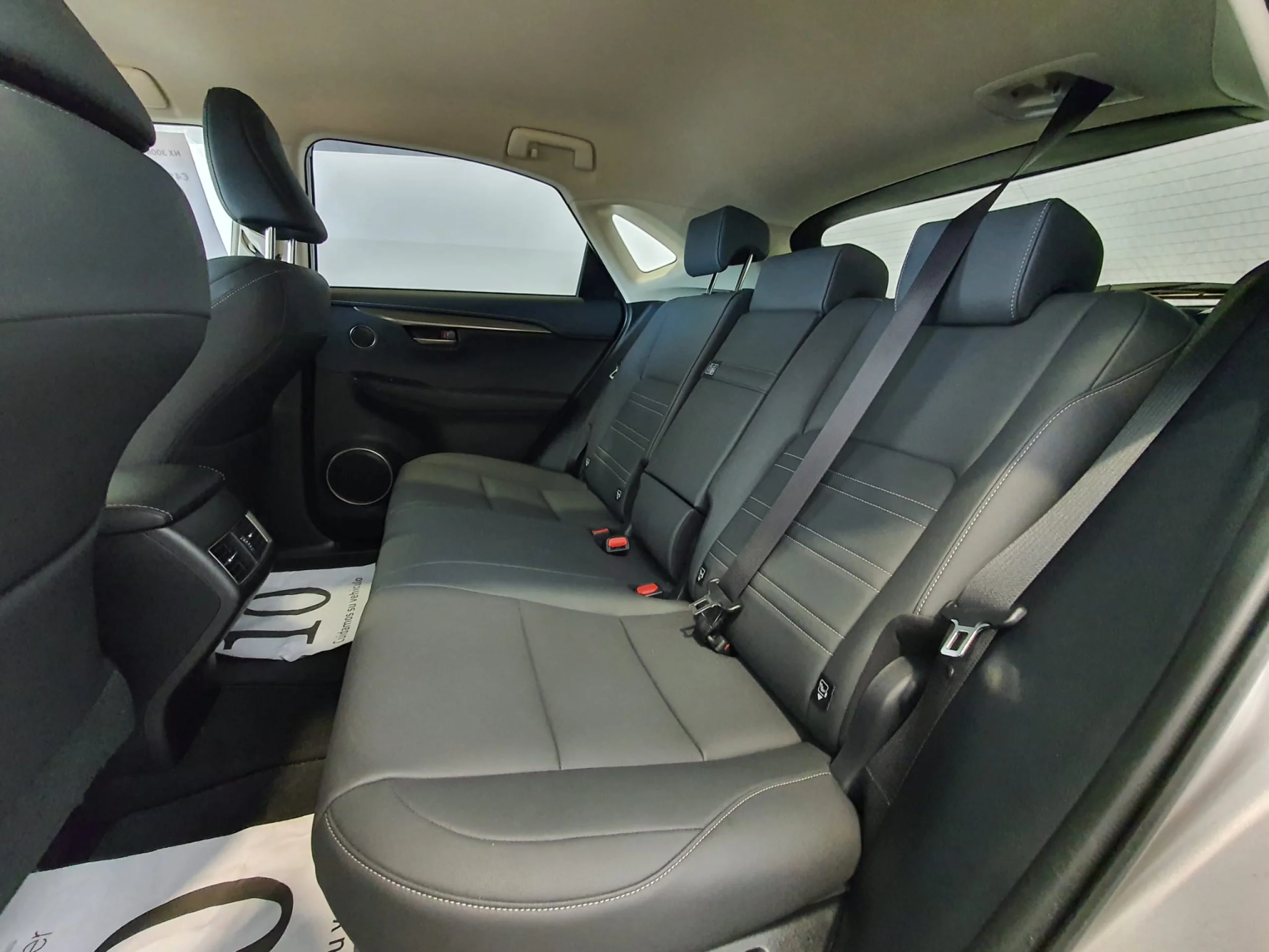 Lexus NX 300h NX300H PREMIUM 2WD - Foto 16