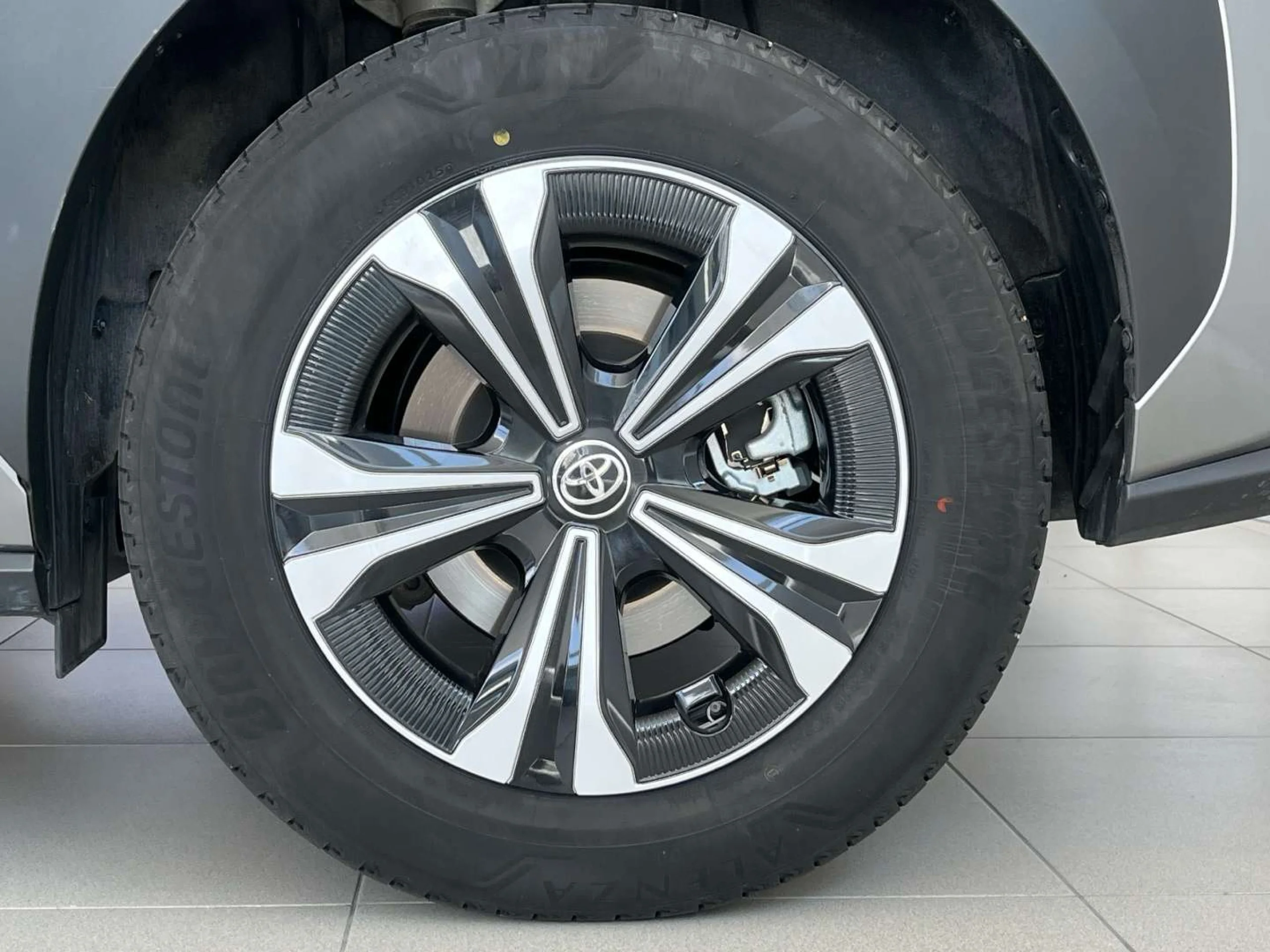 Toyota Bz4x 200E 4X2 Advance - Foto 6
