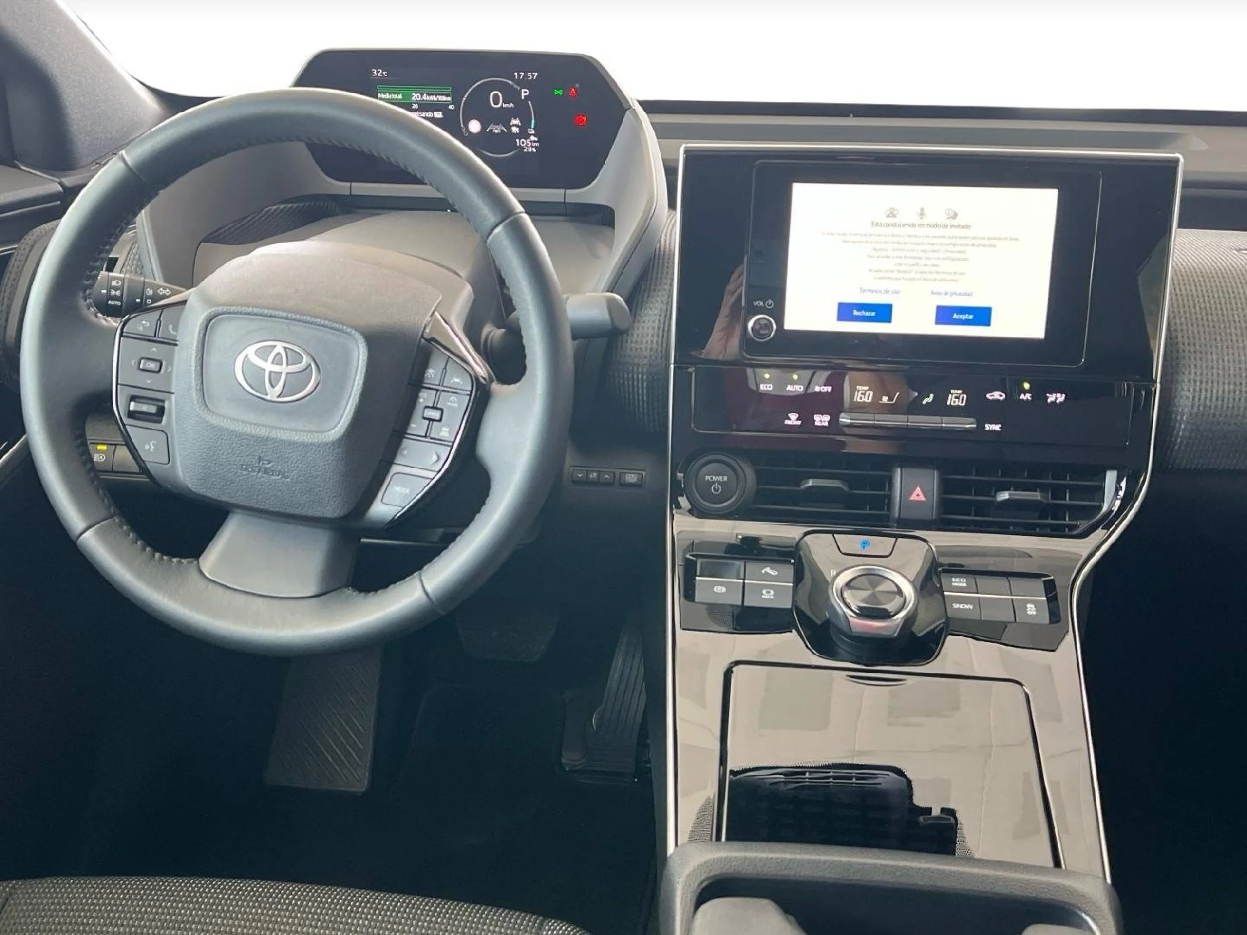 Toyota Bz4x 200E 4X2 Advance - Foto 12
