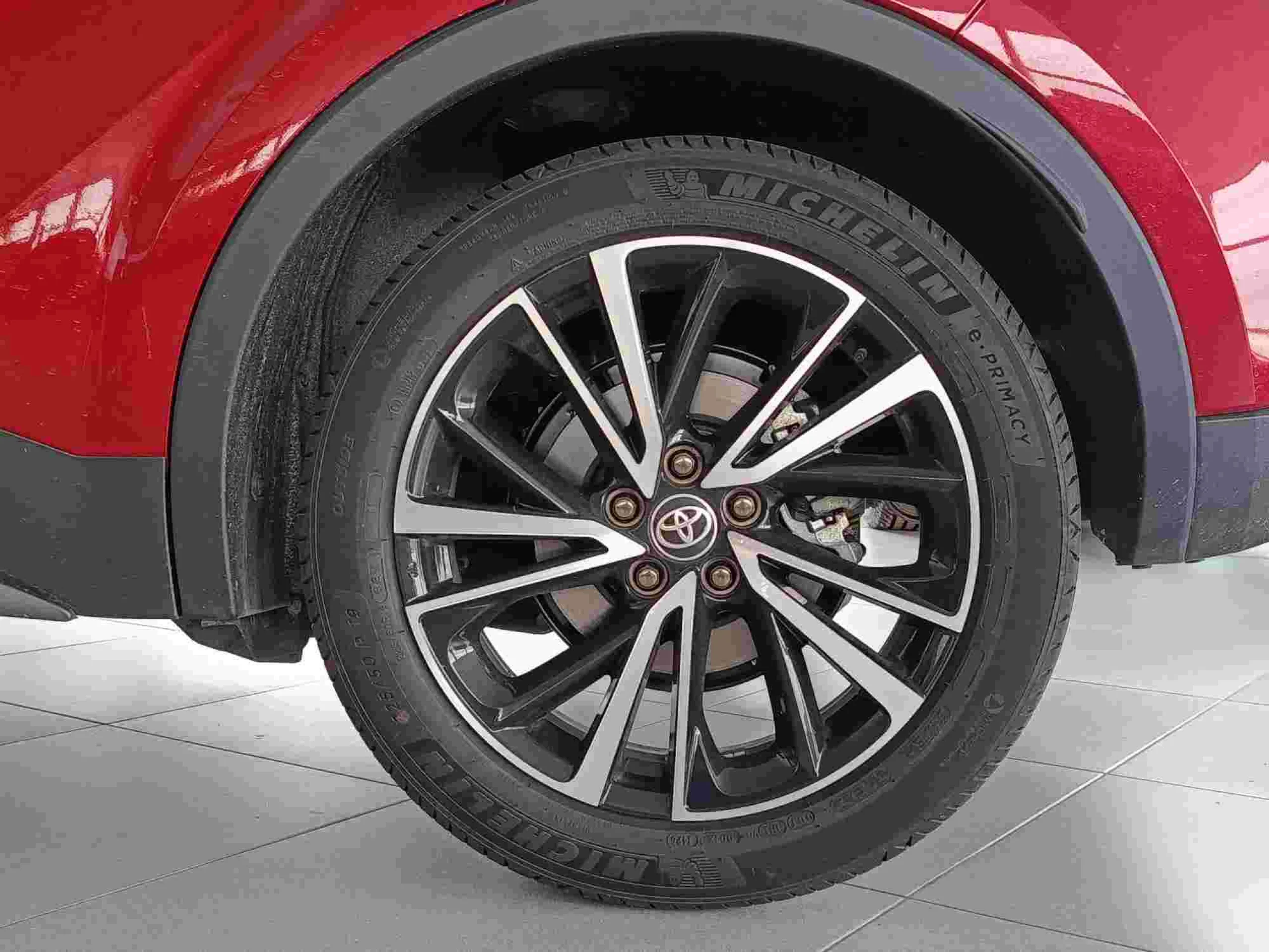 Toyota C-HR 140H Spirit + Skyview - Foto 6